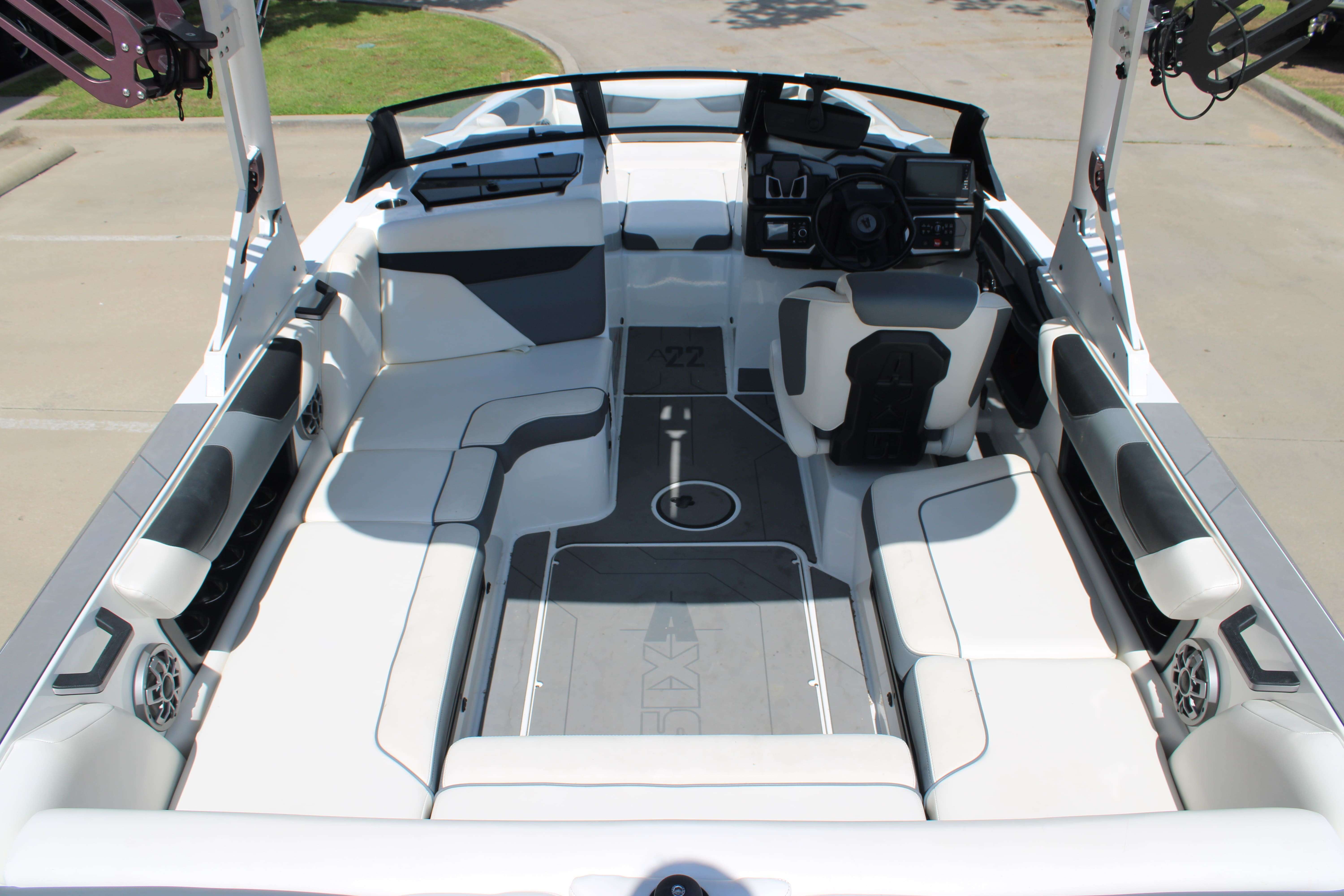 2022 Axis Wake Research A22-11