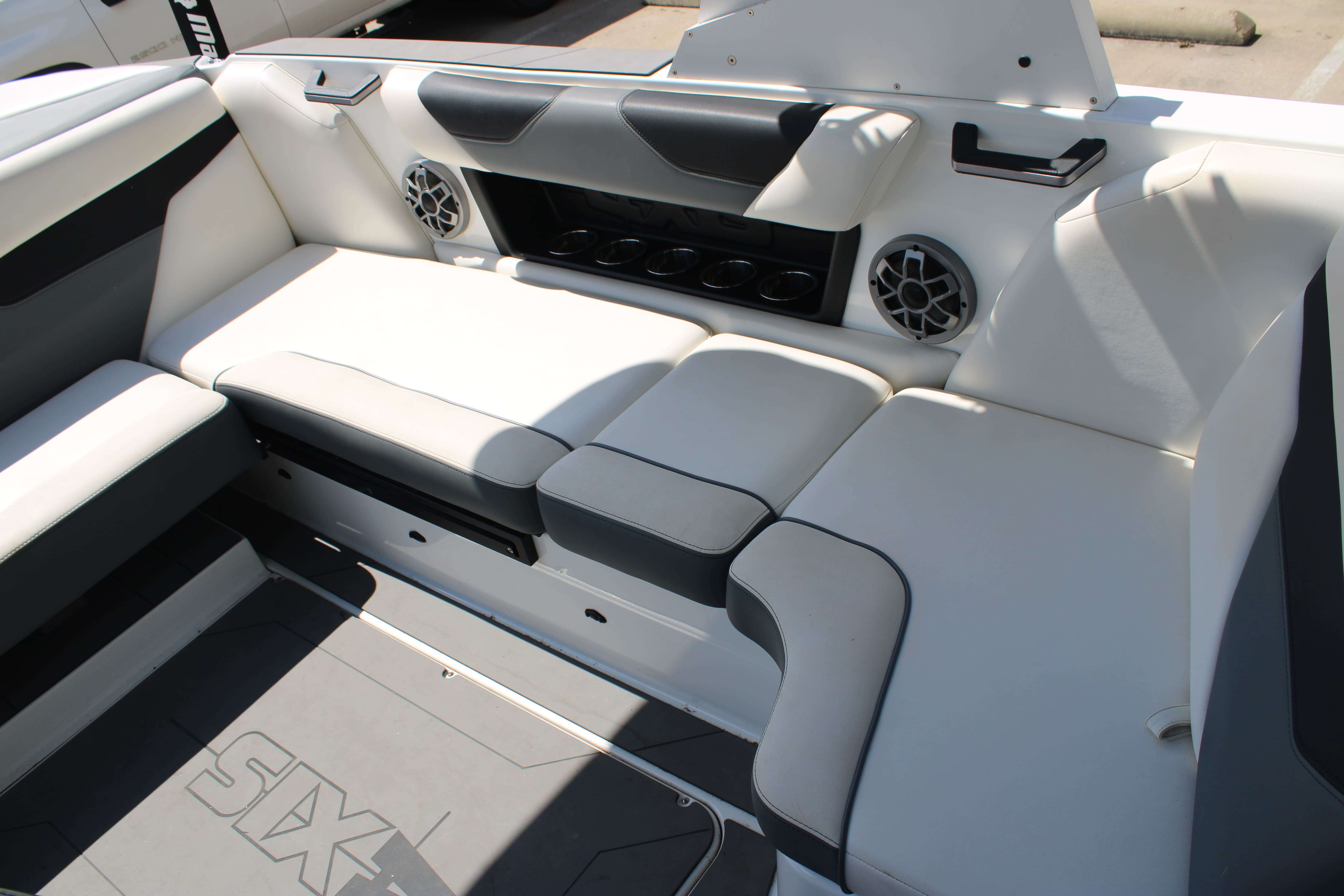 2022 Axis Wake Research A22-14