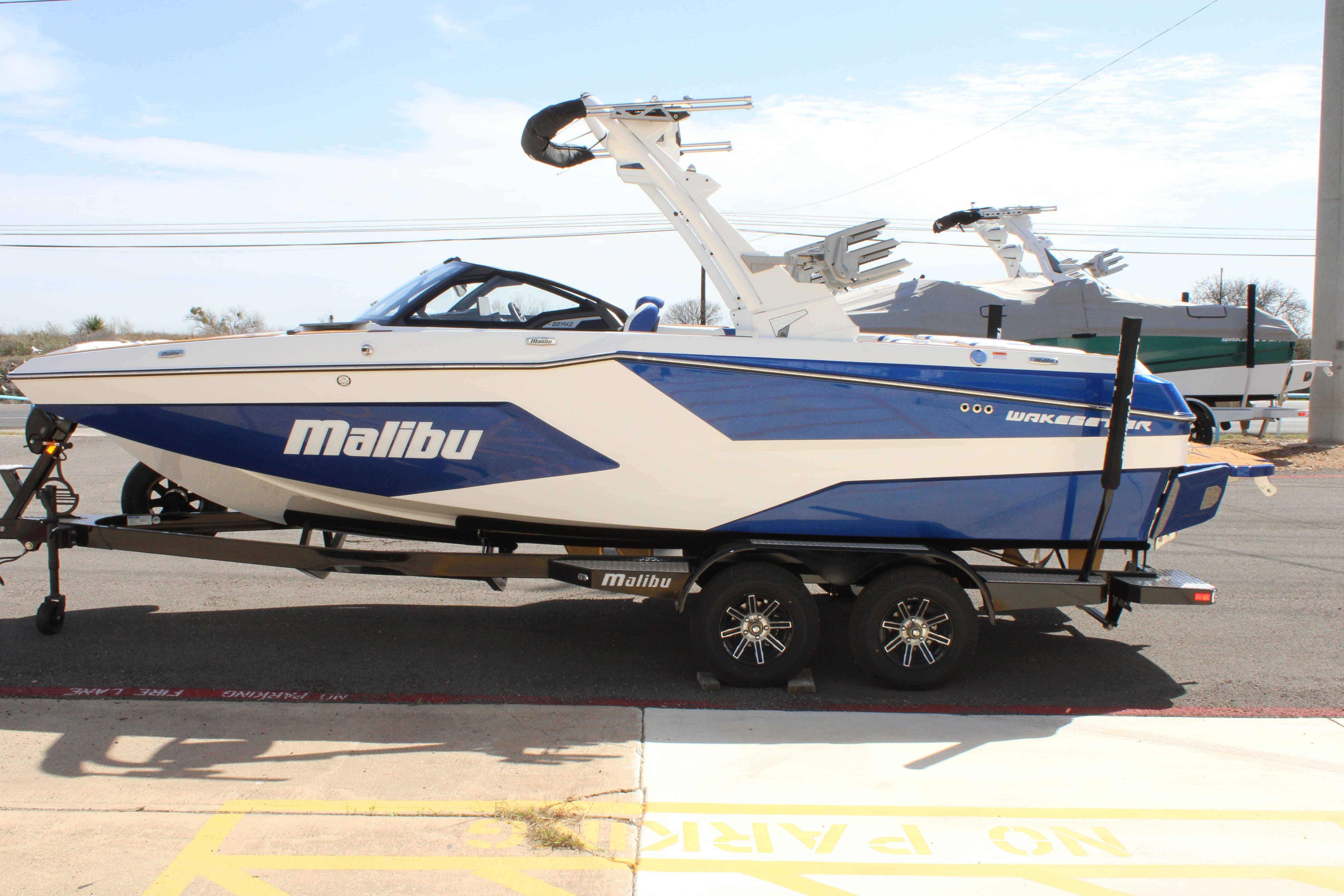 2025 Malibu Boats Wakesetter 22 MXZ-4