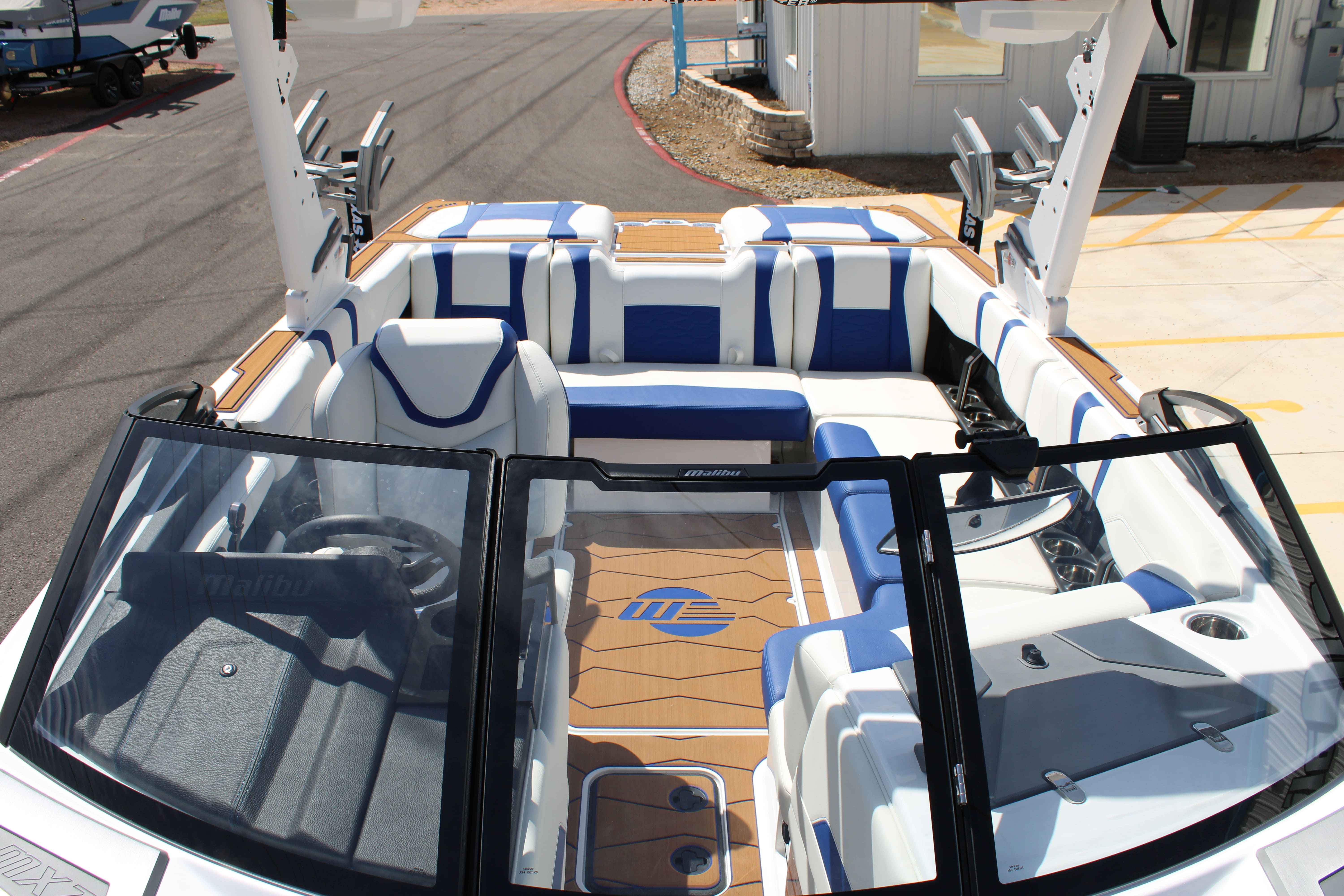 2025 Malibu Boats Wakesetter 22 MXZ-17
