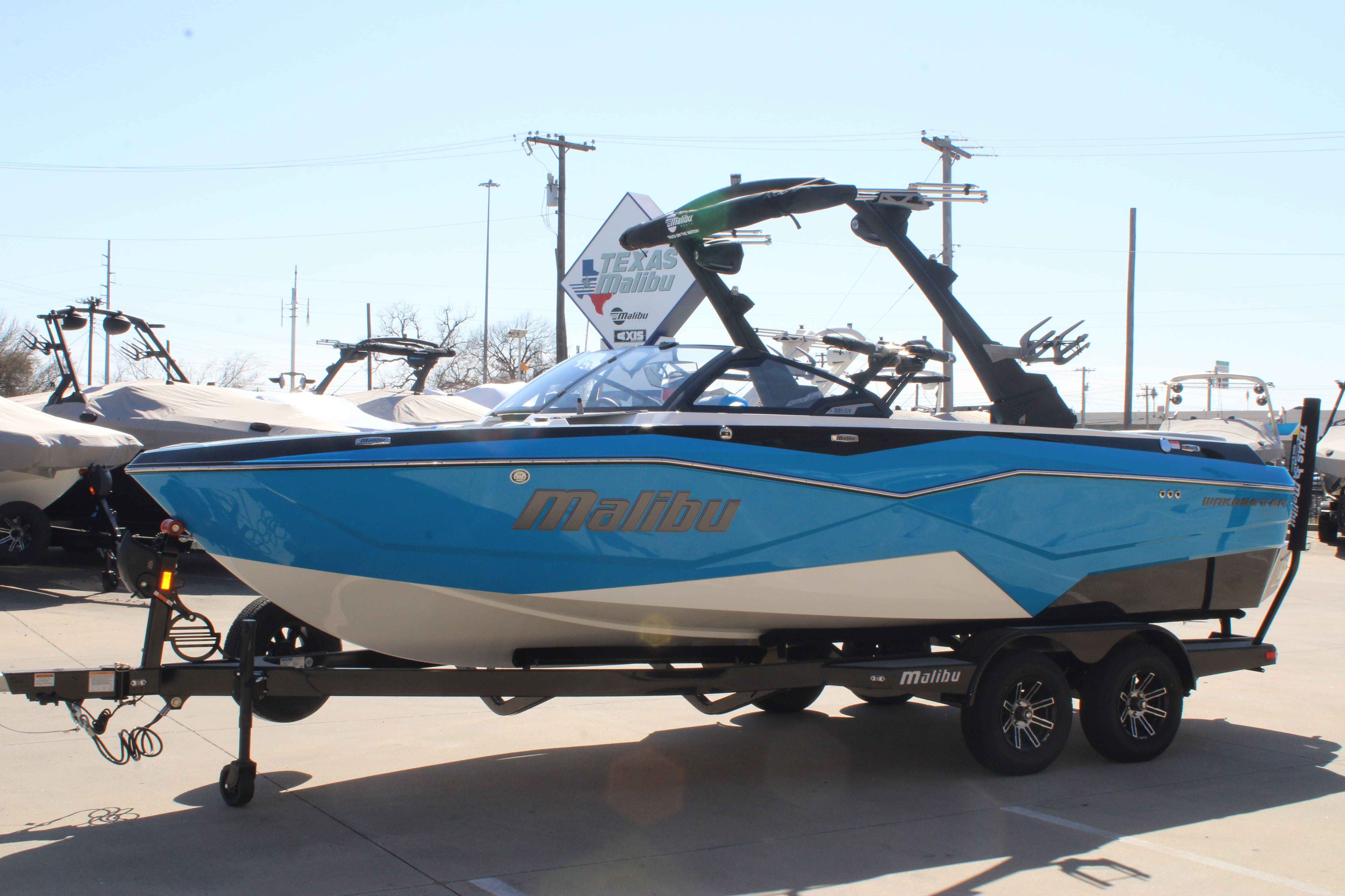 2025 Malibu Boats Wakesetter 22 LSV-4