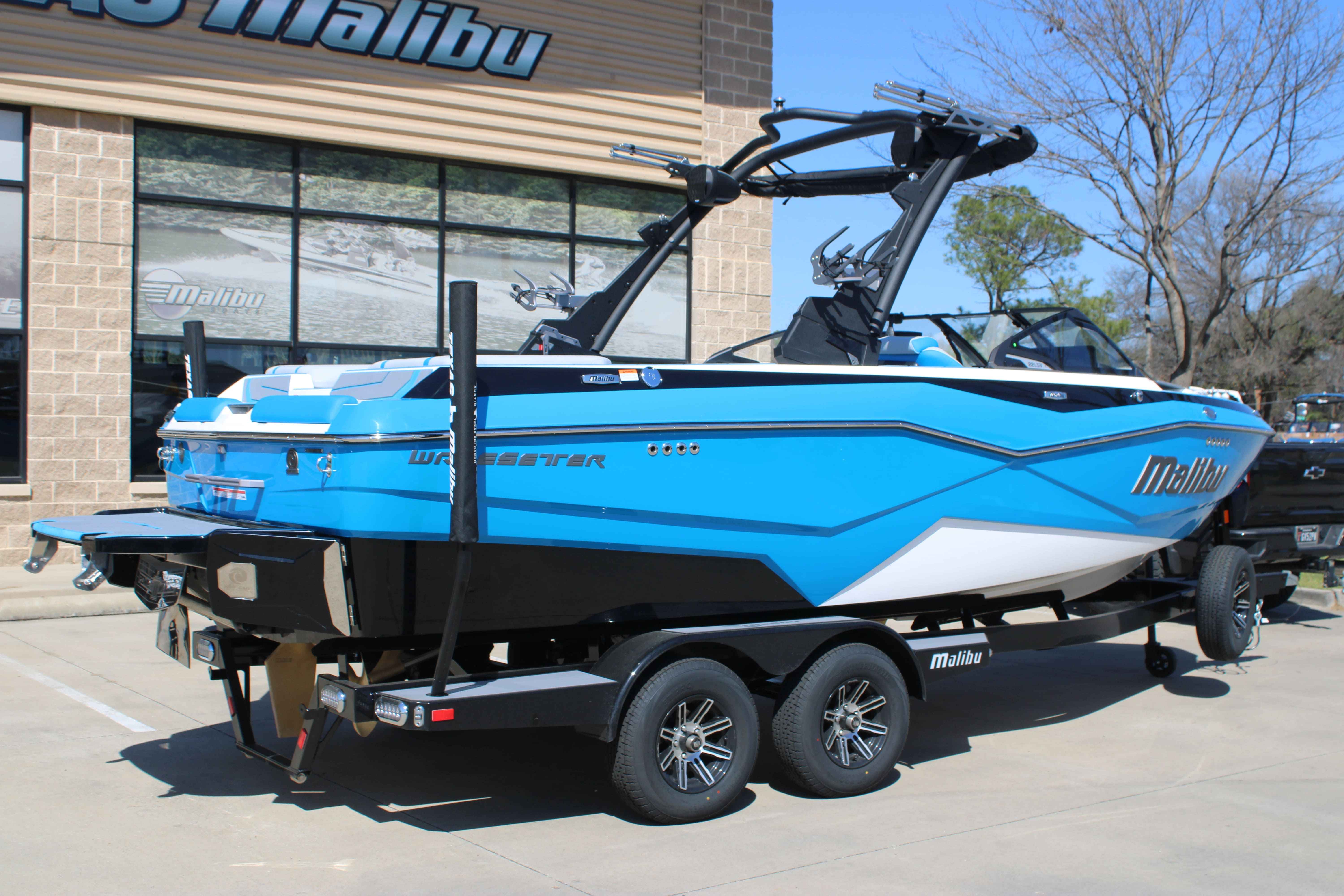 2025 Malibu Boats Wakesetter 22 LSV-9