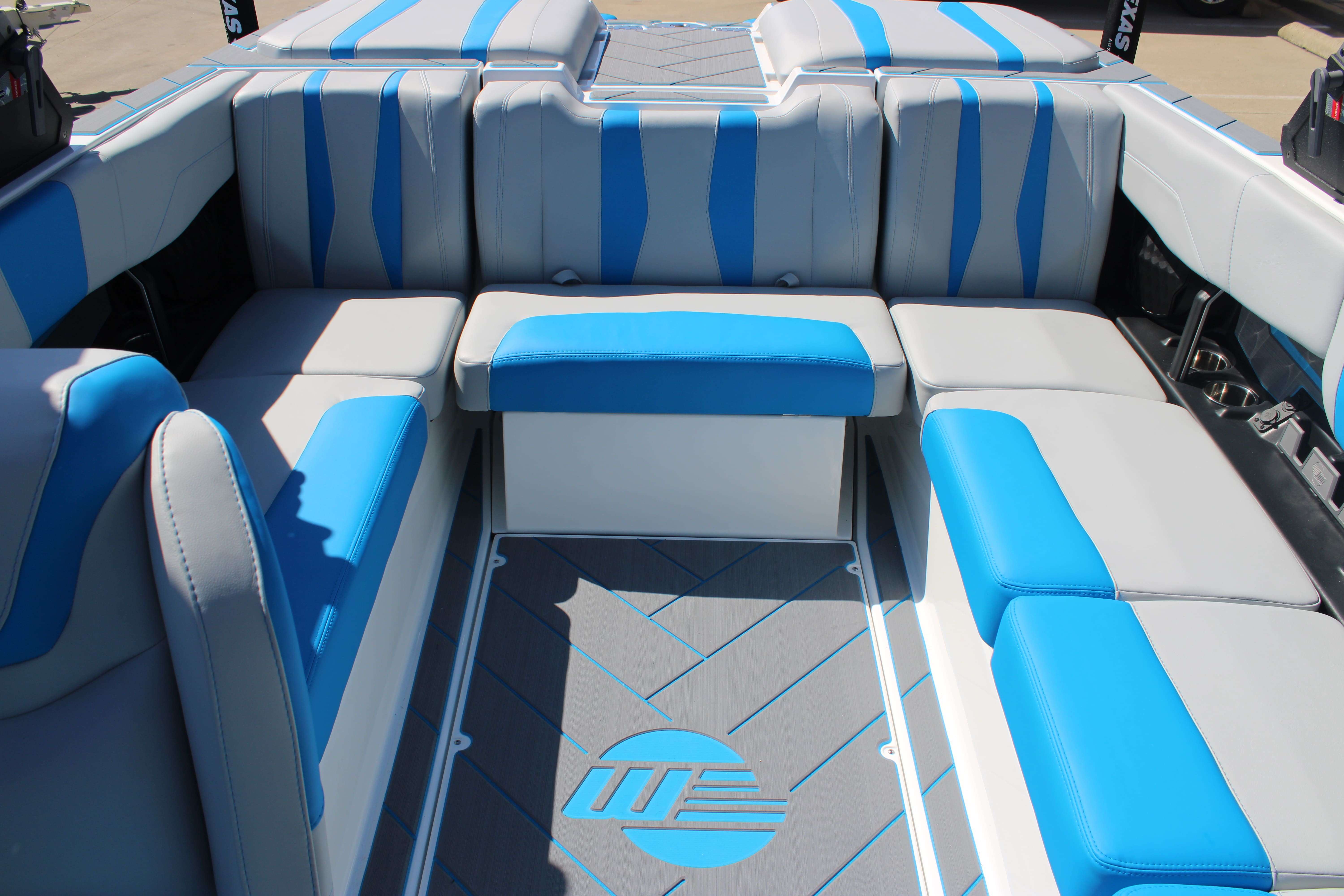 2025 Malibu Boats Wakesetter 22 LSV-16