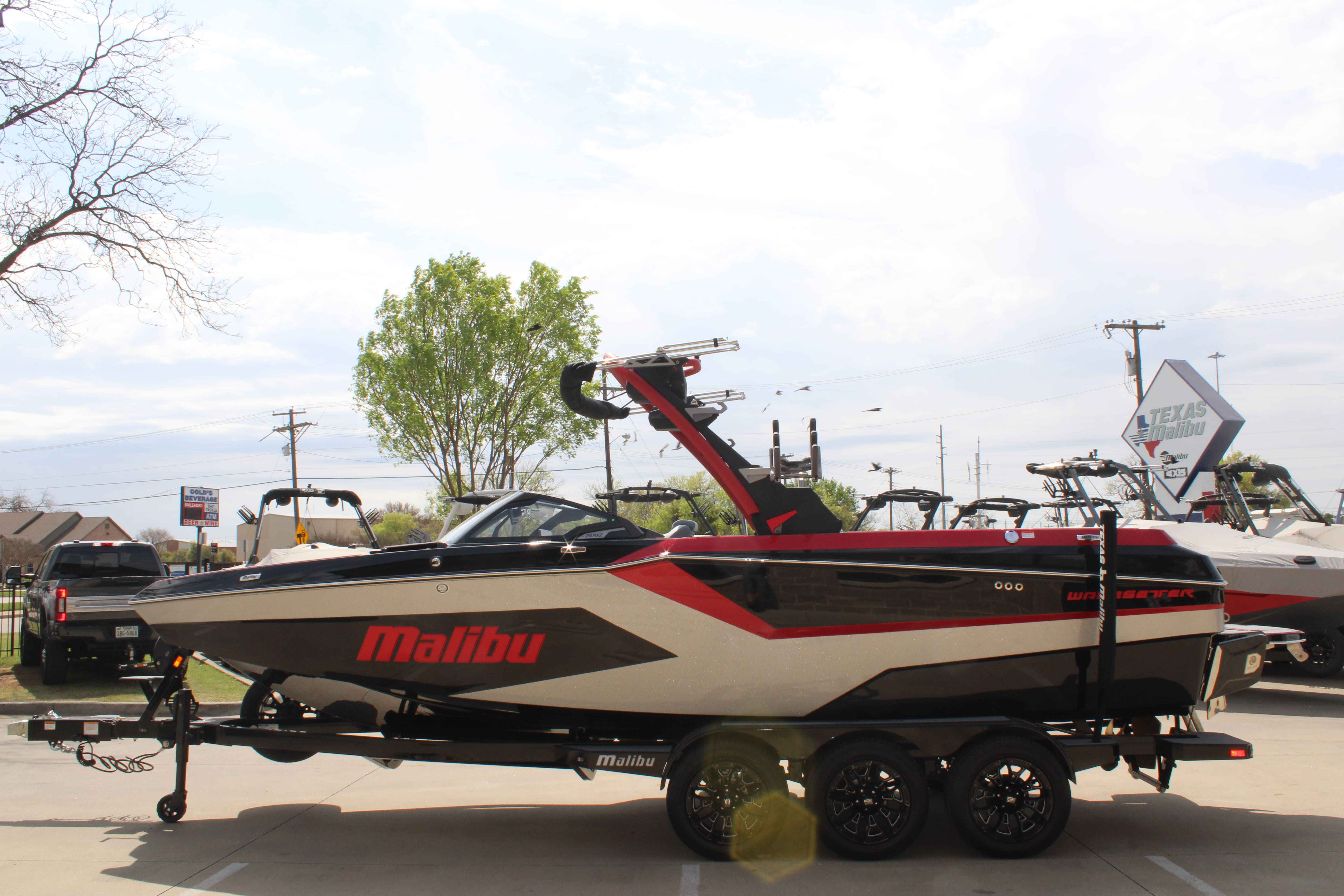 2025 Malibu Boats Wakesetter 24 MXZ-5