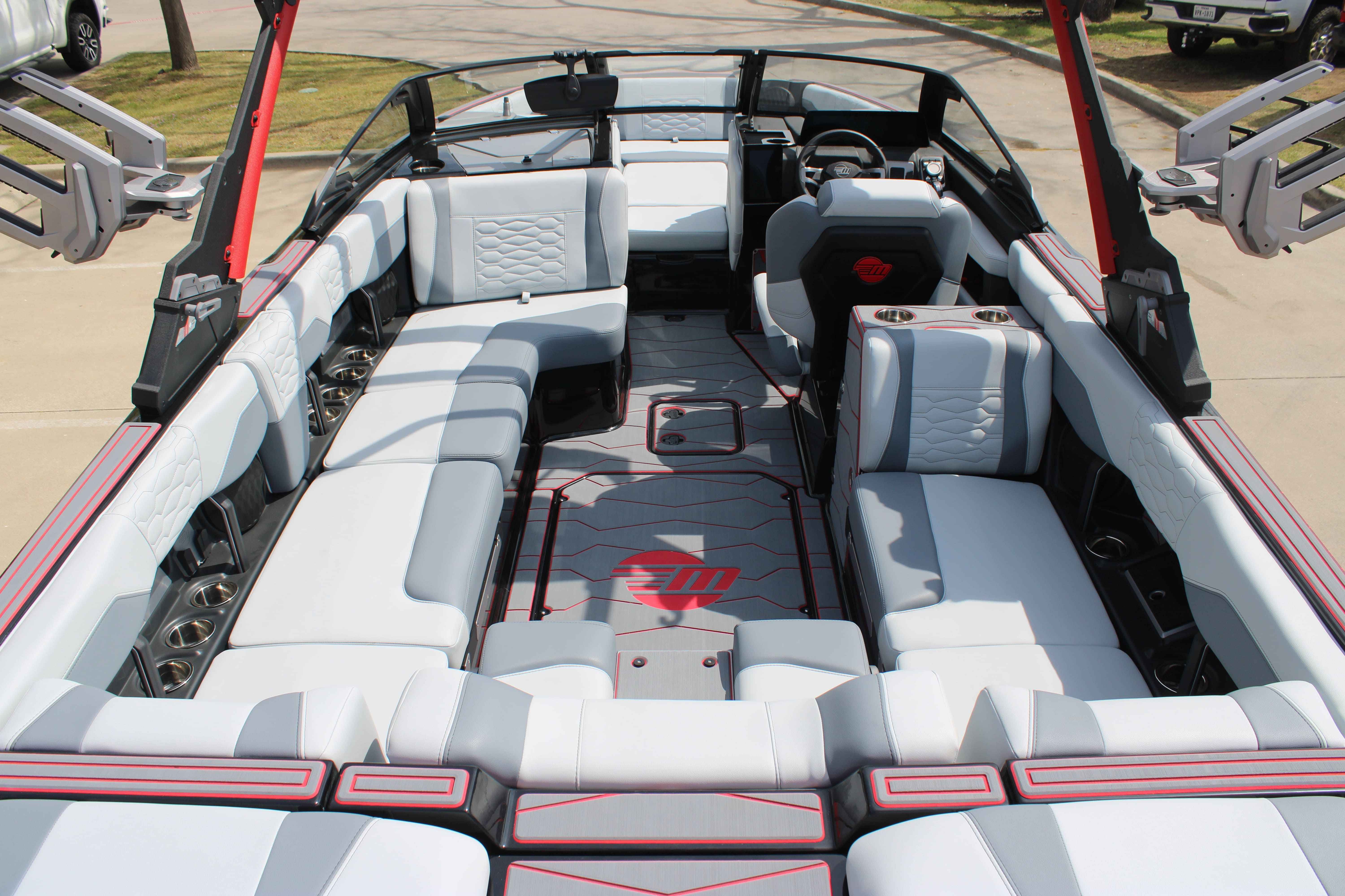 2025 Malibu Boats Wakesetter 24 MXZ-13