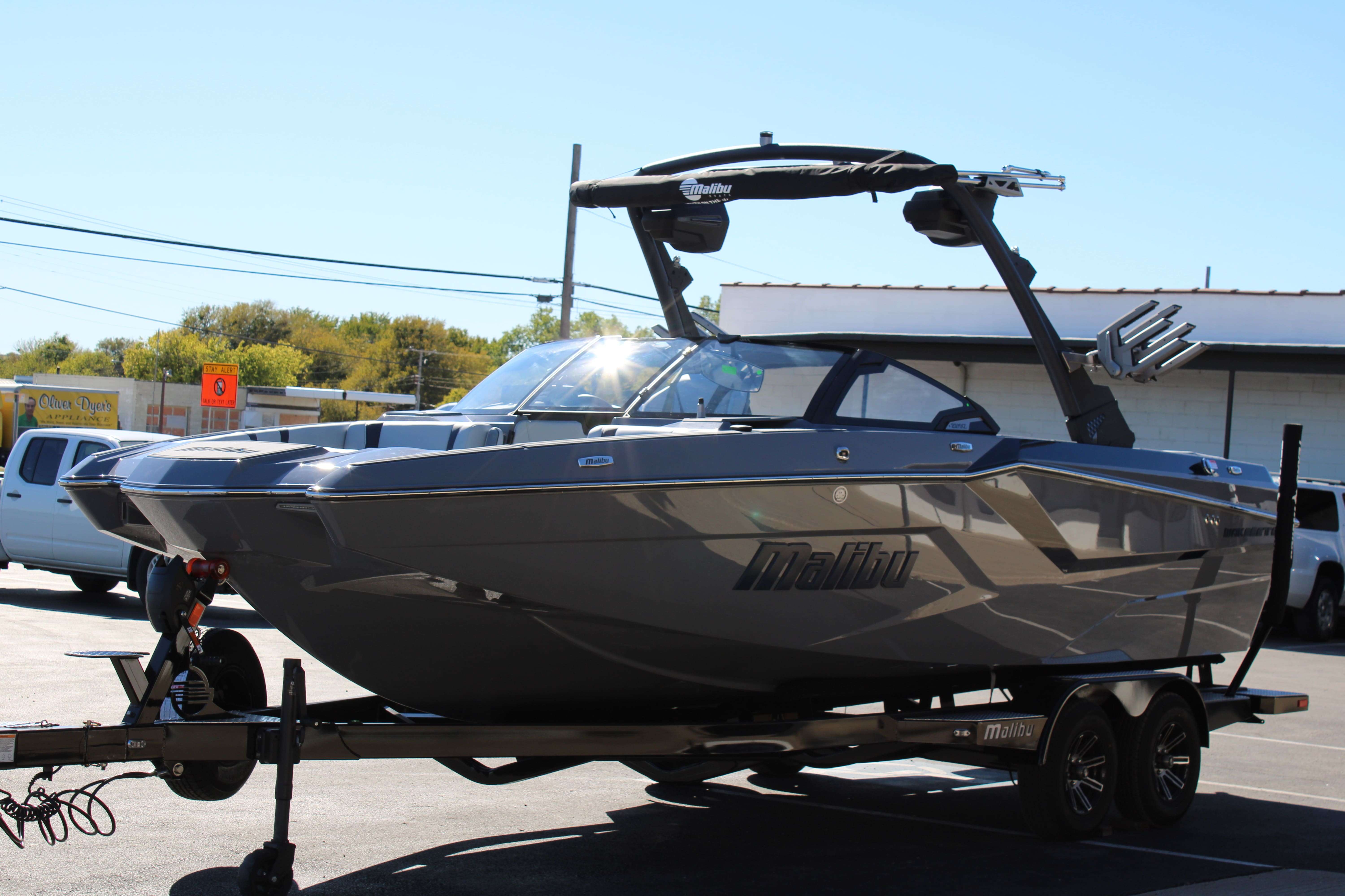 2025 Malibu Boats Wakesetter 23 MXZ-4