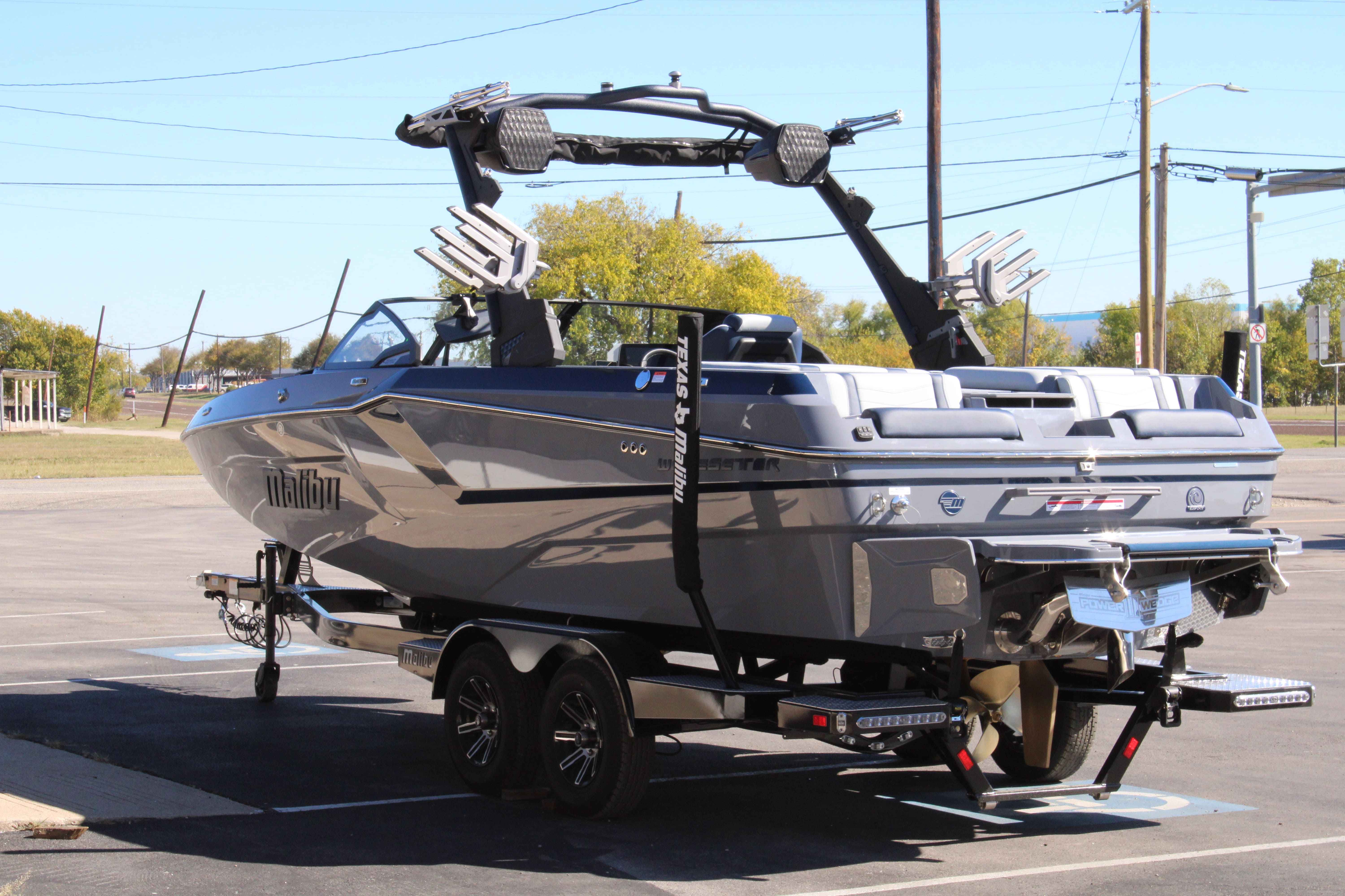 2025 Malibu Boats Wakesetter 23 MXZ-6