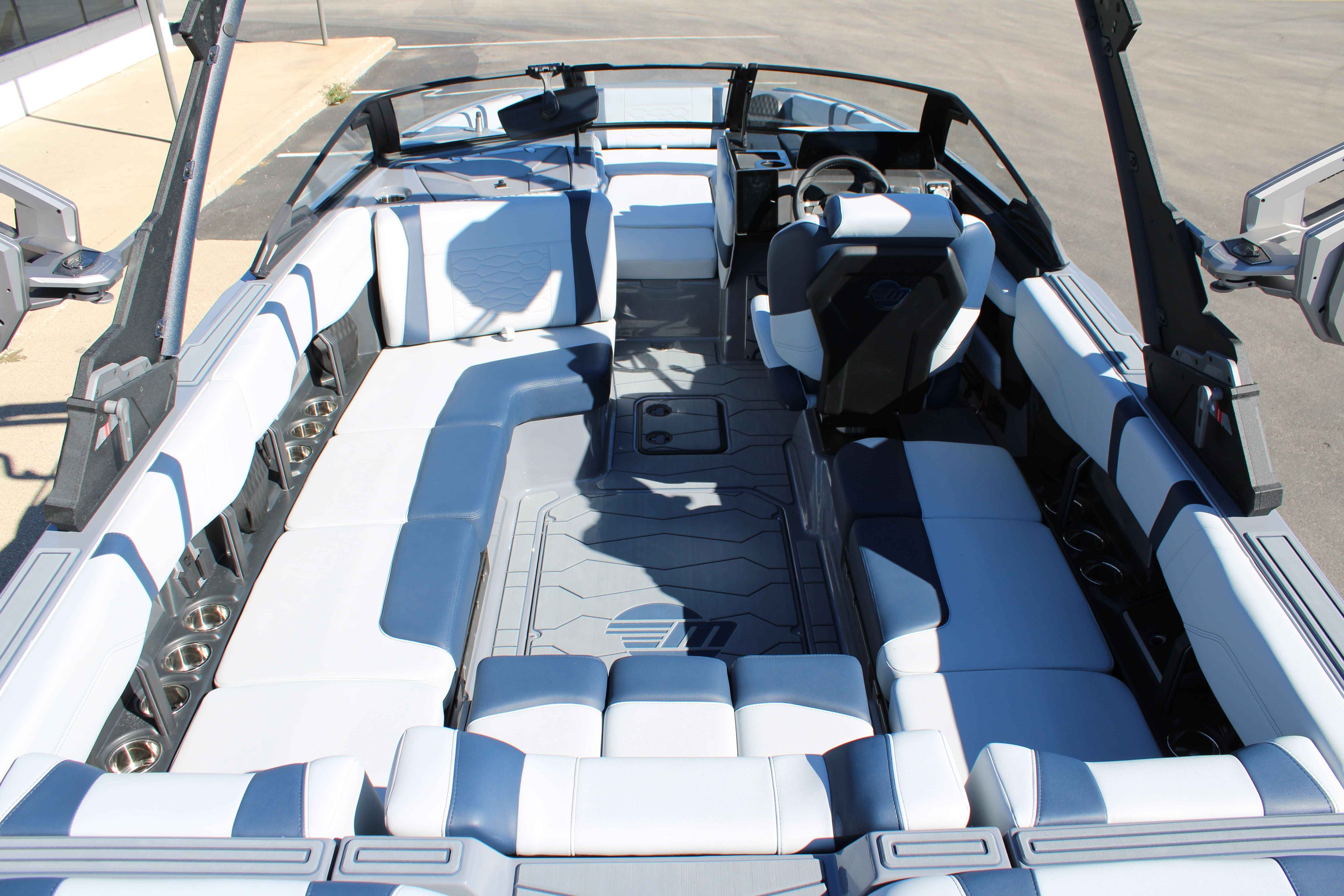 2025 Malibu Boats Wakesetter 23 MXZ-11