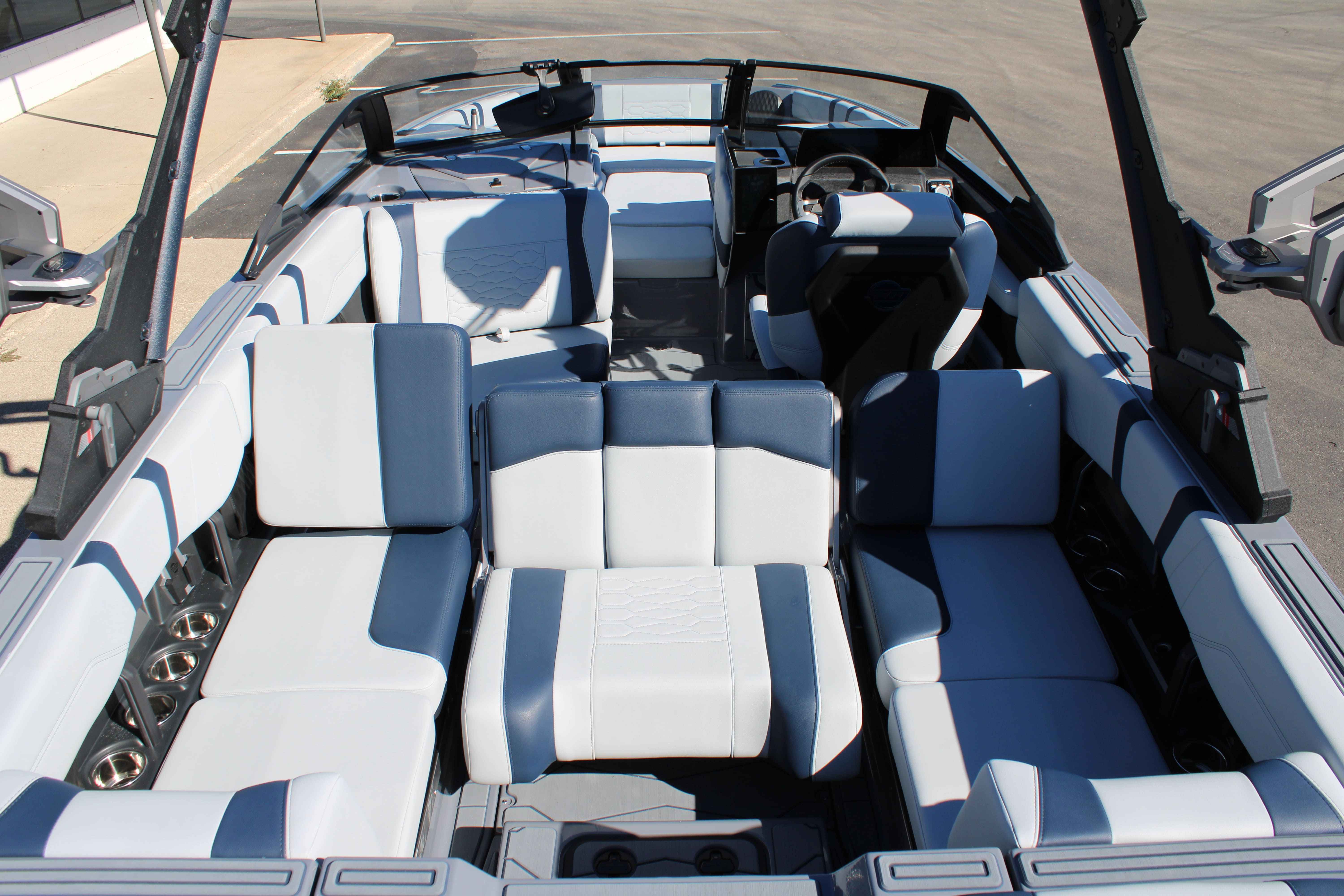 2025 Malibu Boats Wakesetter 23 MXZ-12