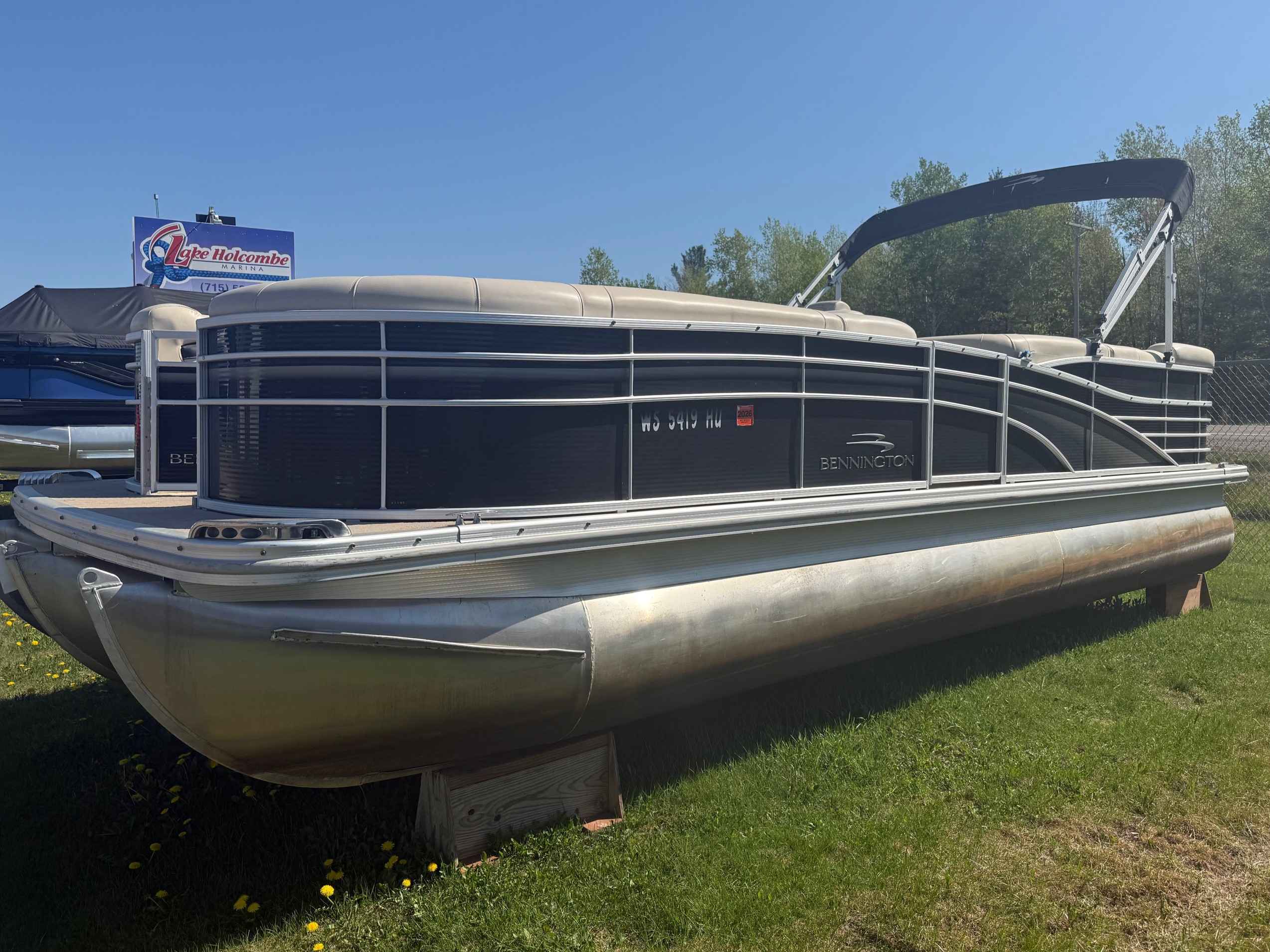 2011 Bennington 2275RLI