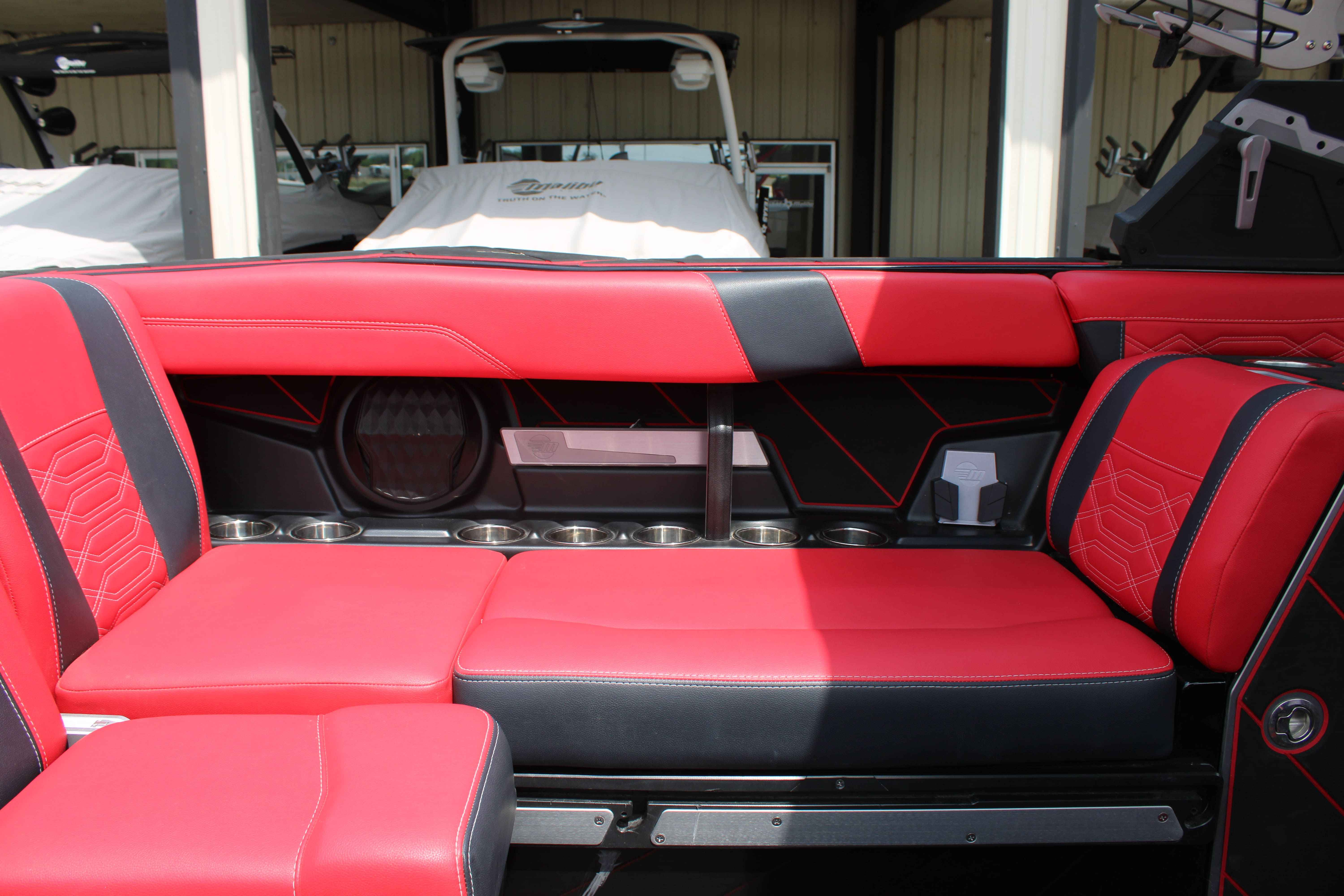 2023 Malibu Boats Wakesetter 26 LSV-20