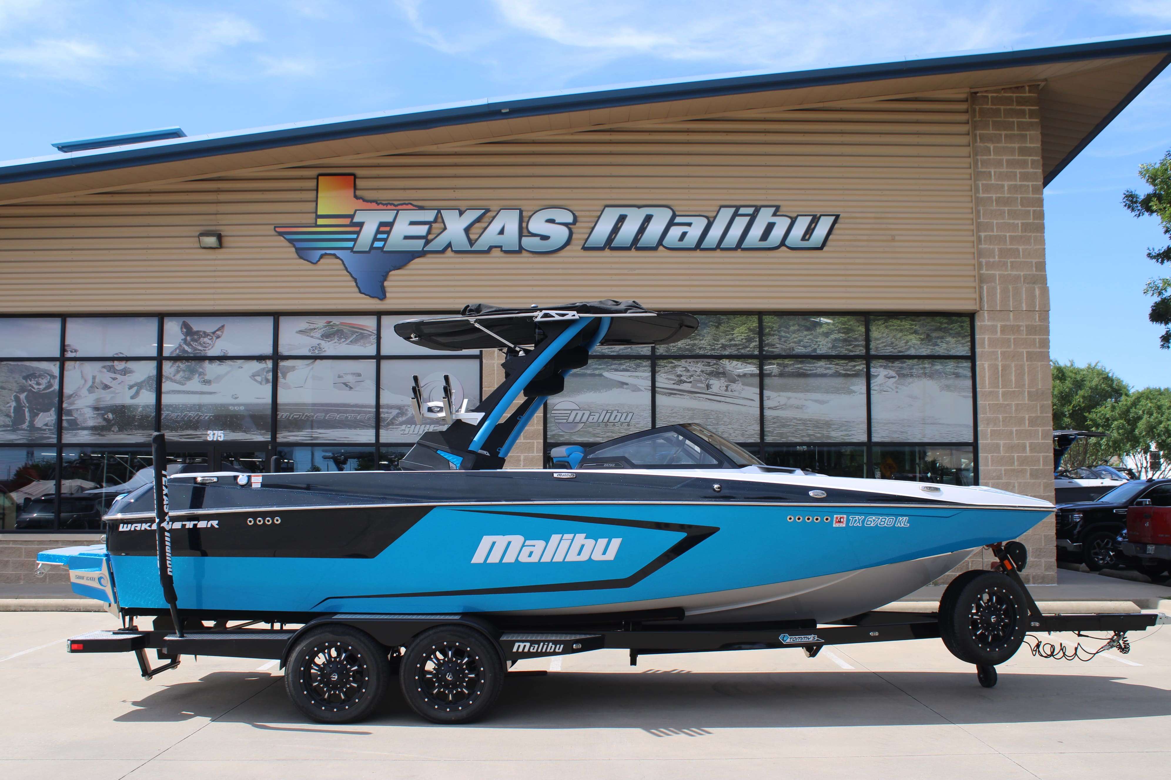 2022 Malibu Boats Wakesetter 24 MXZ