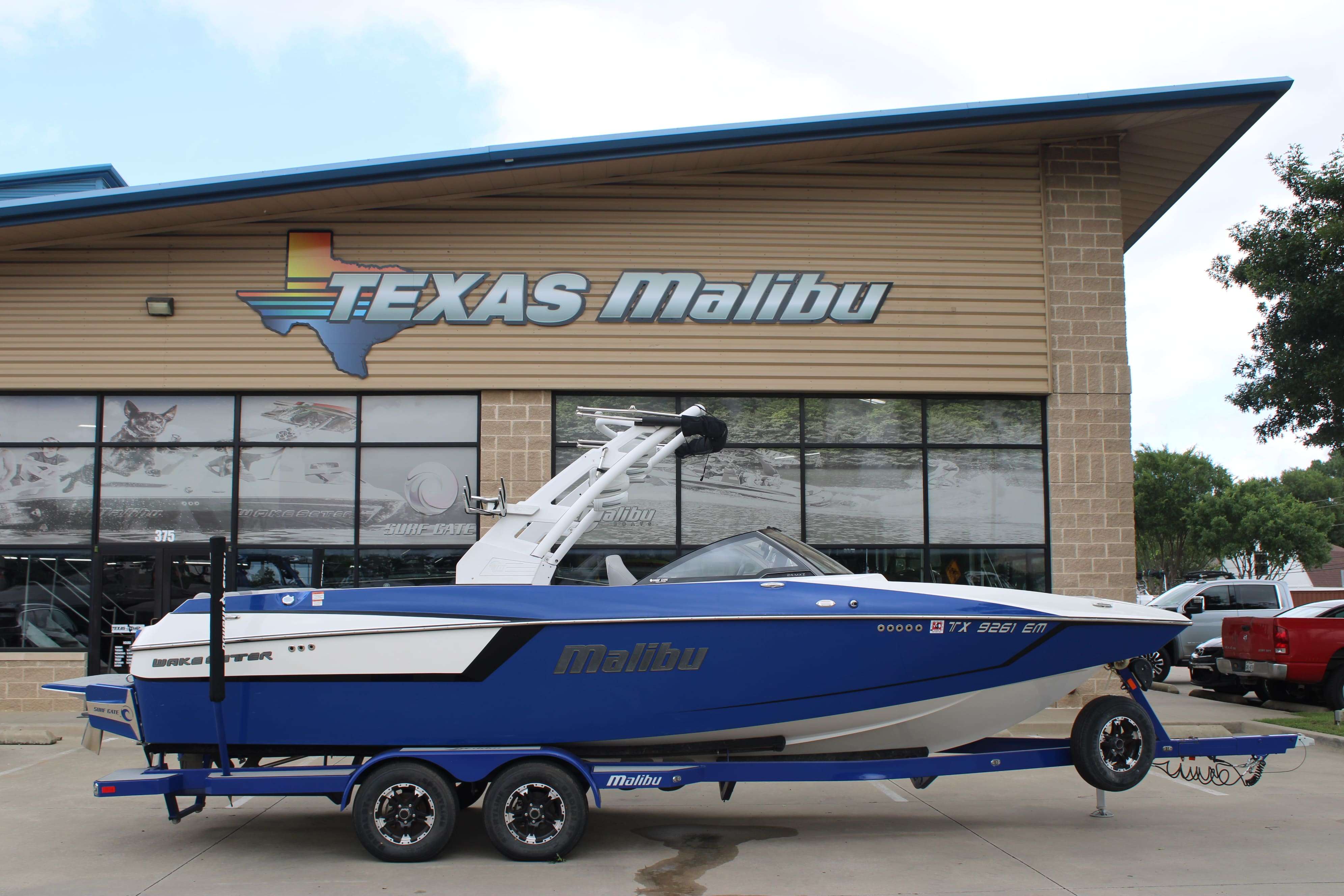 2018 Malibu Boats Wakesetter 24 MXZ