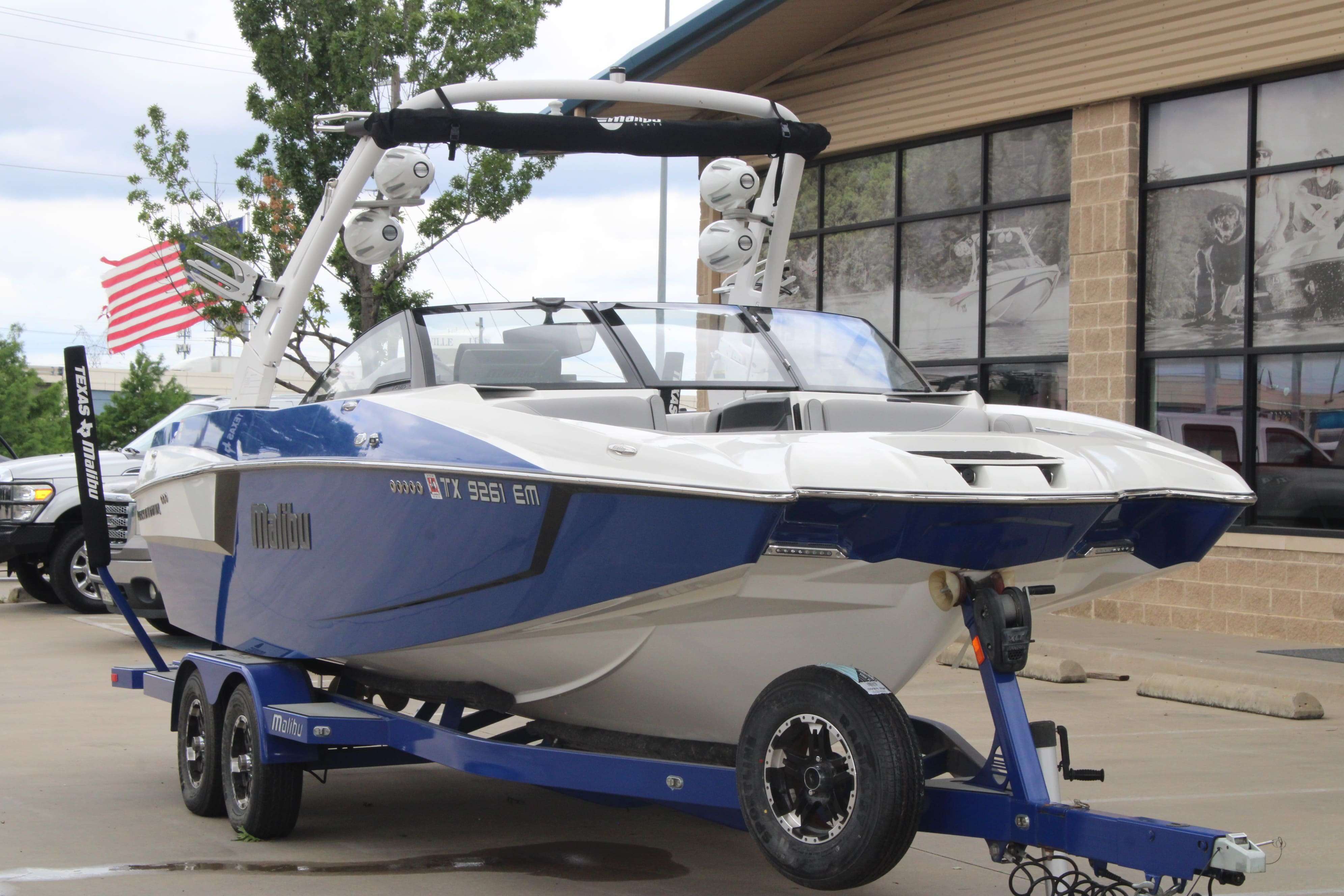 2018 Malibu Boats Wakesetter 24 MXZ-3