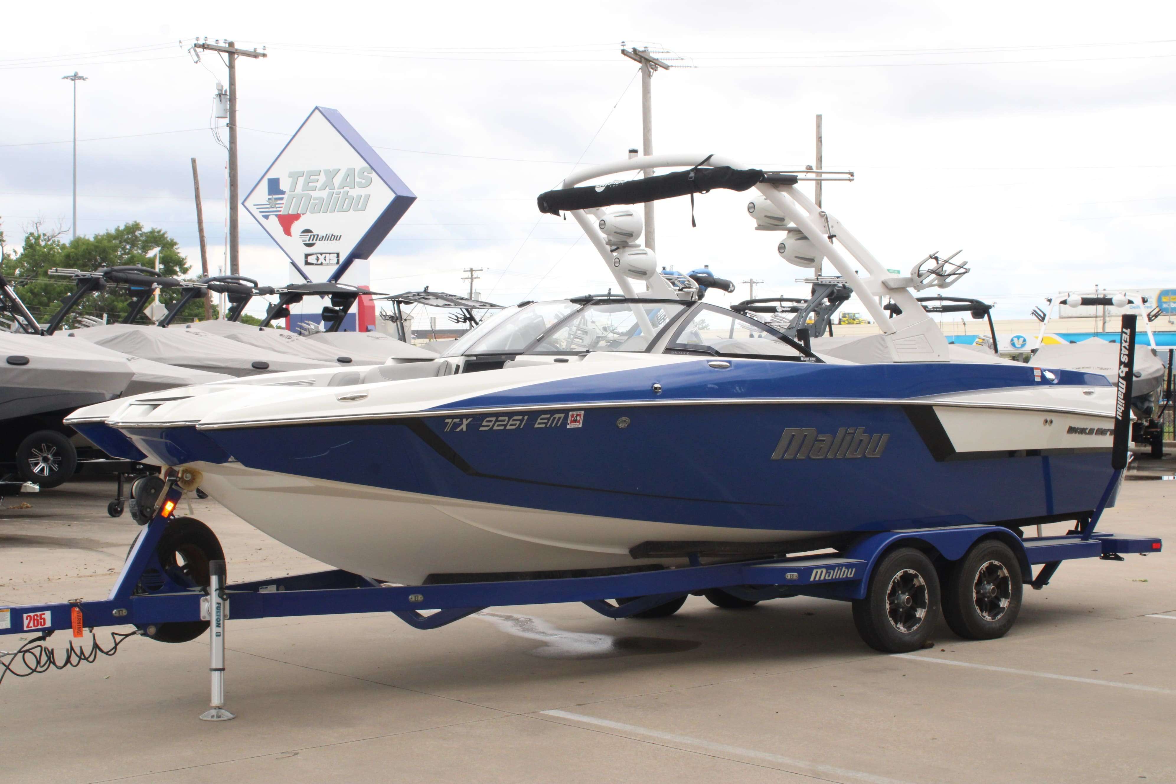 2018 Malibu Boats Wakesetter 24 MXZ-6