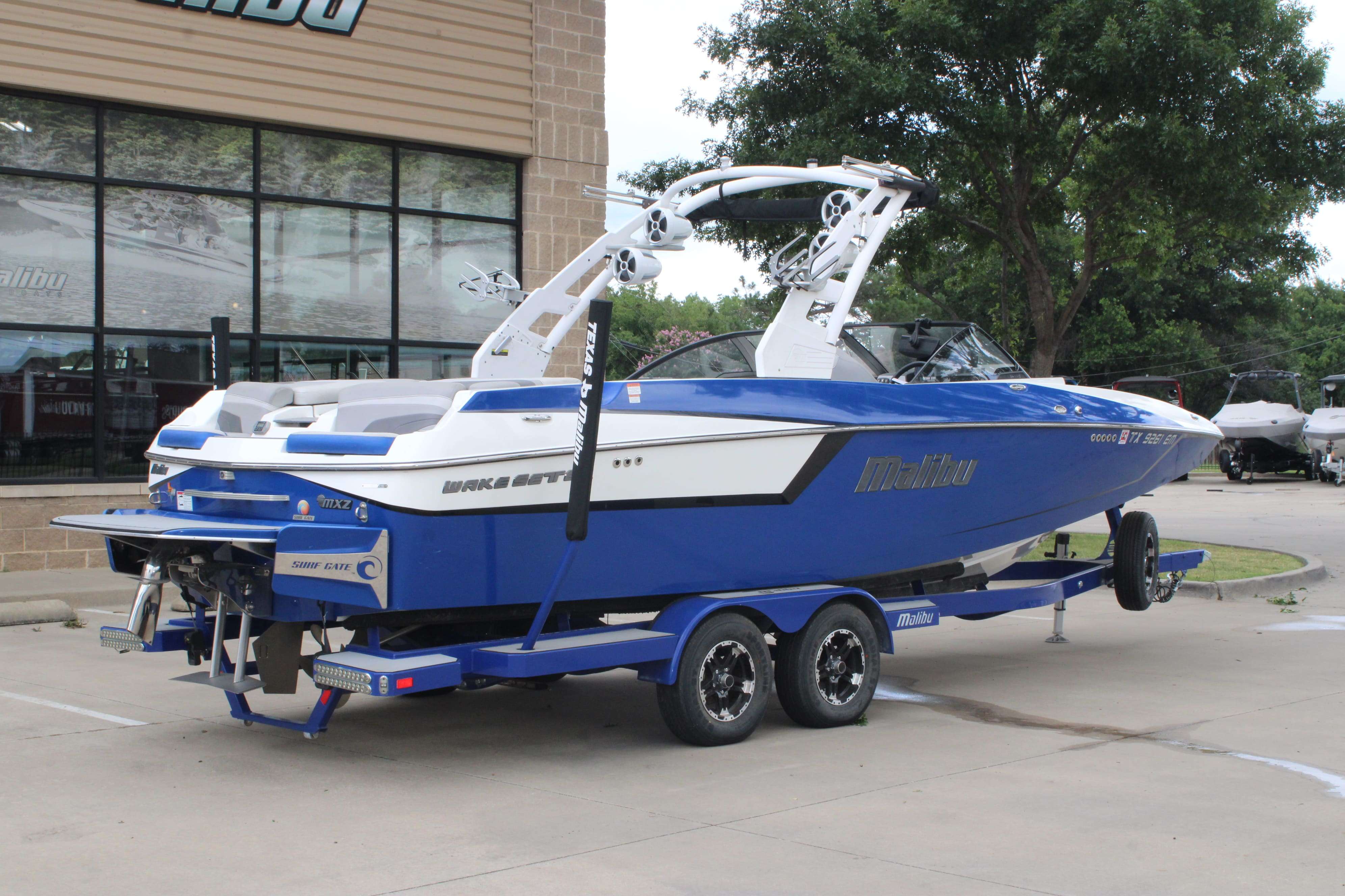 2018 Malibu Boats Wakesetter 24 MXZ-11