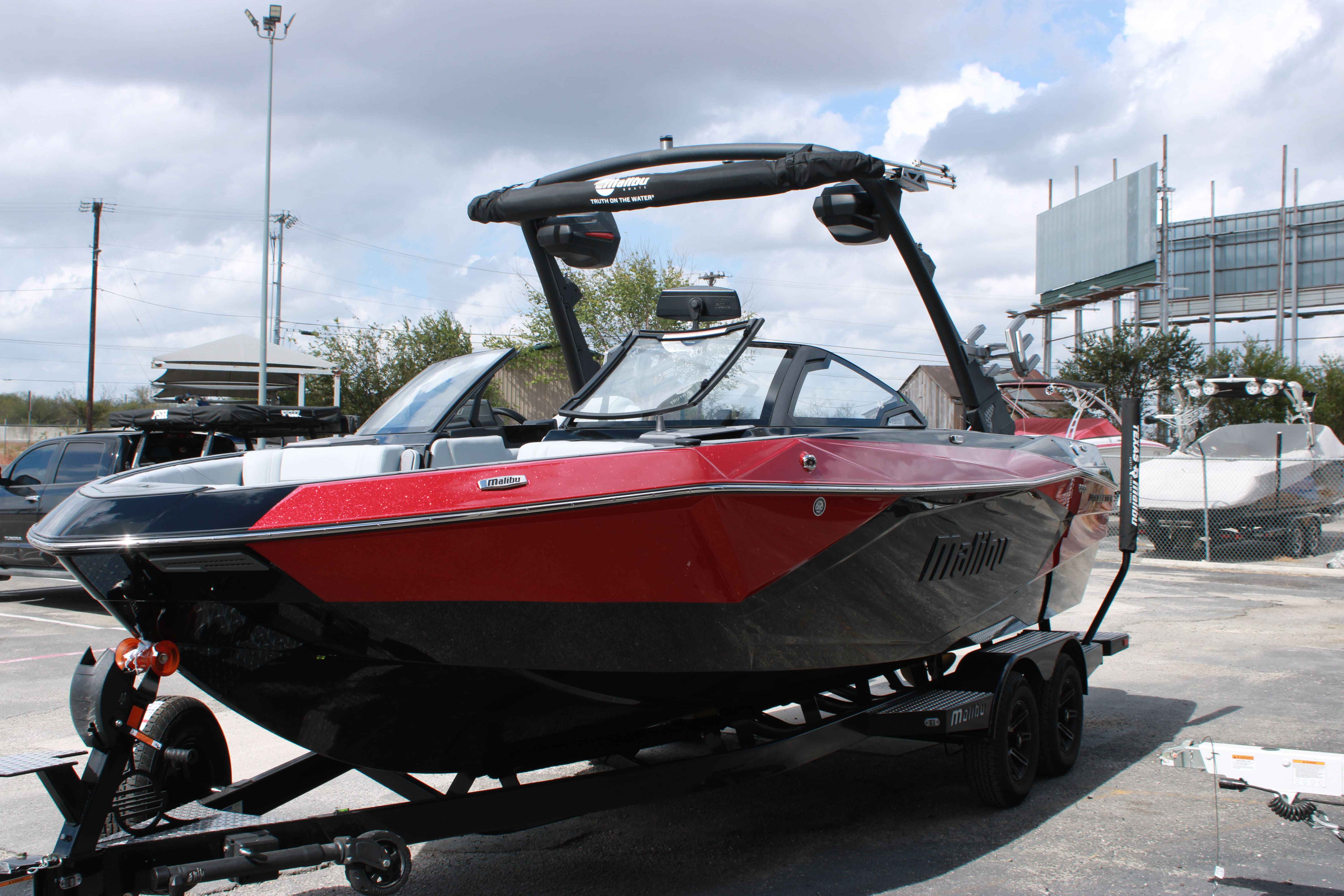 2025 Malibu Boats Wakesetter 23 LSV-3
