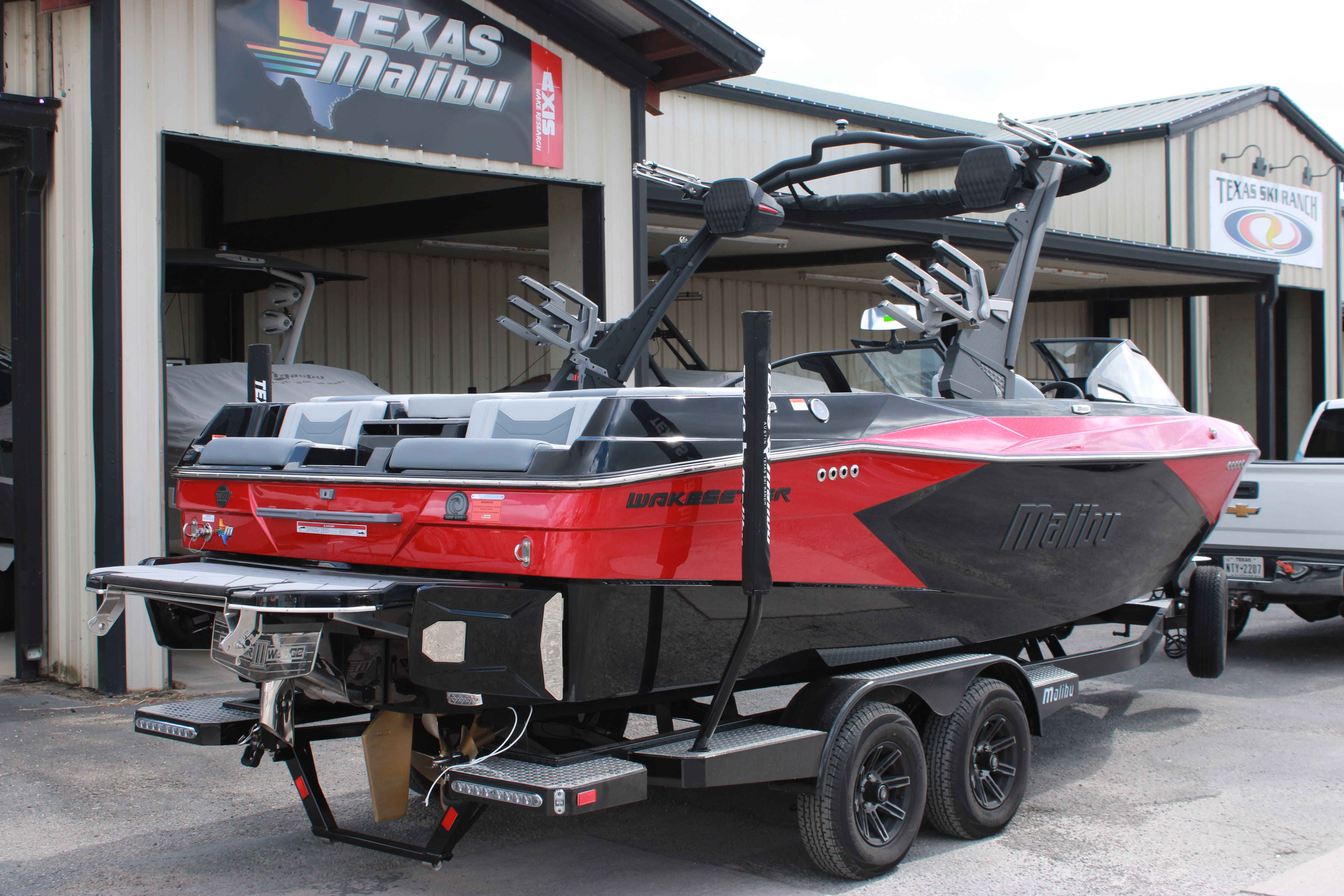 2025 Malibu Boats Wakesetter 23 LSV-6