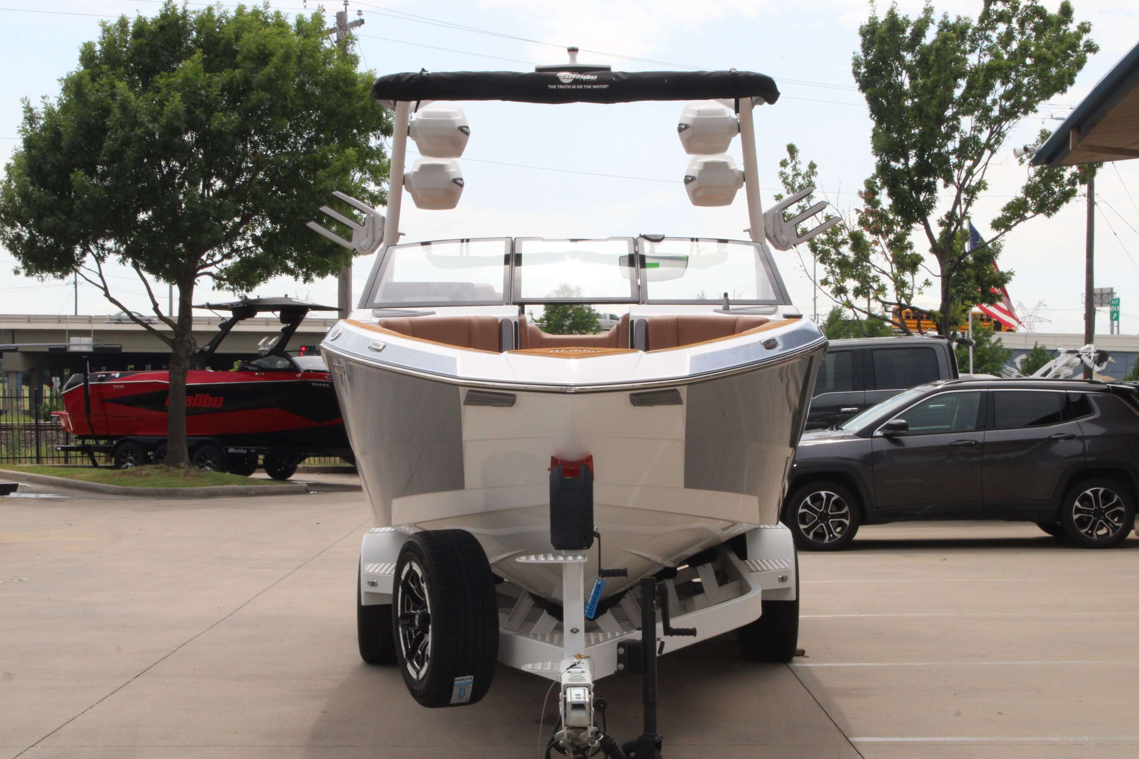 2025 Malibu Boats Wakesetter 26 LSV-3