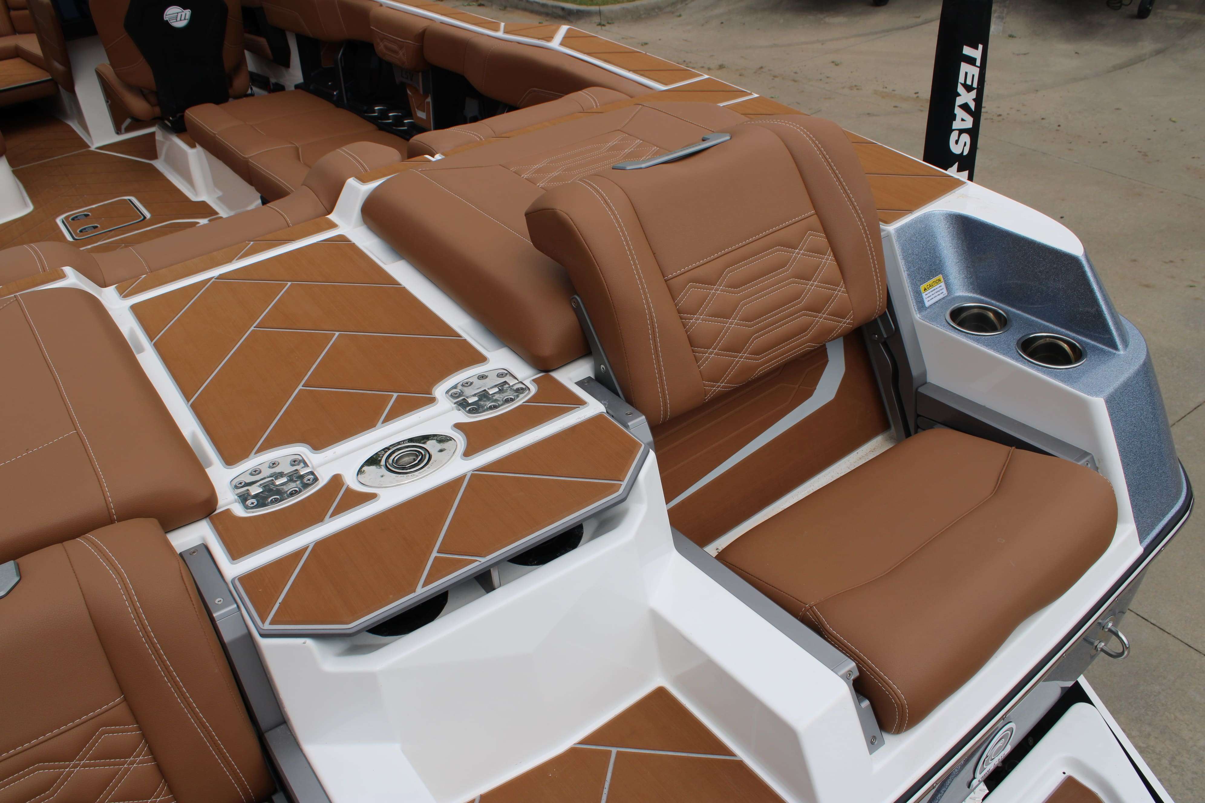 2025 Malibu Boats Wakesetter 26 LSV-11