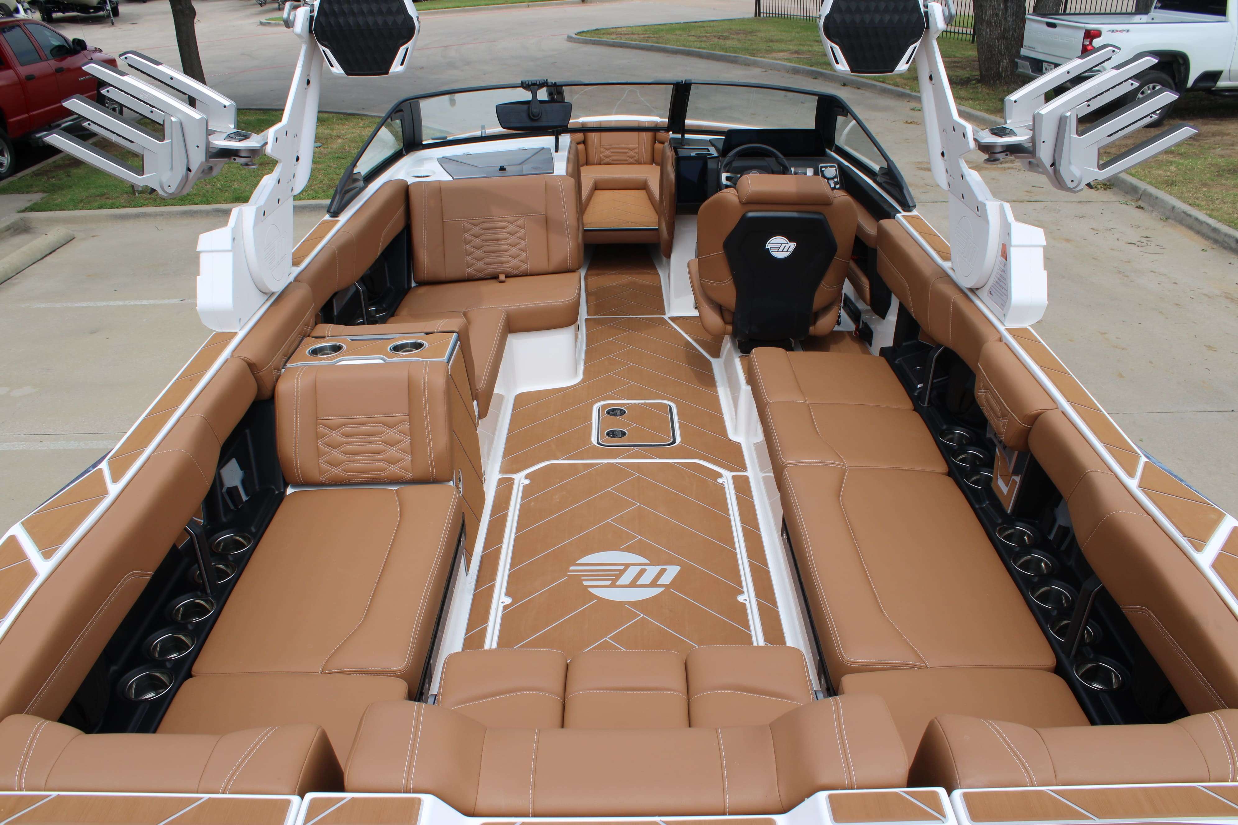 2025 Malibu Boats Wakesetter 26 LSV-12