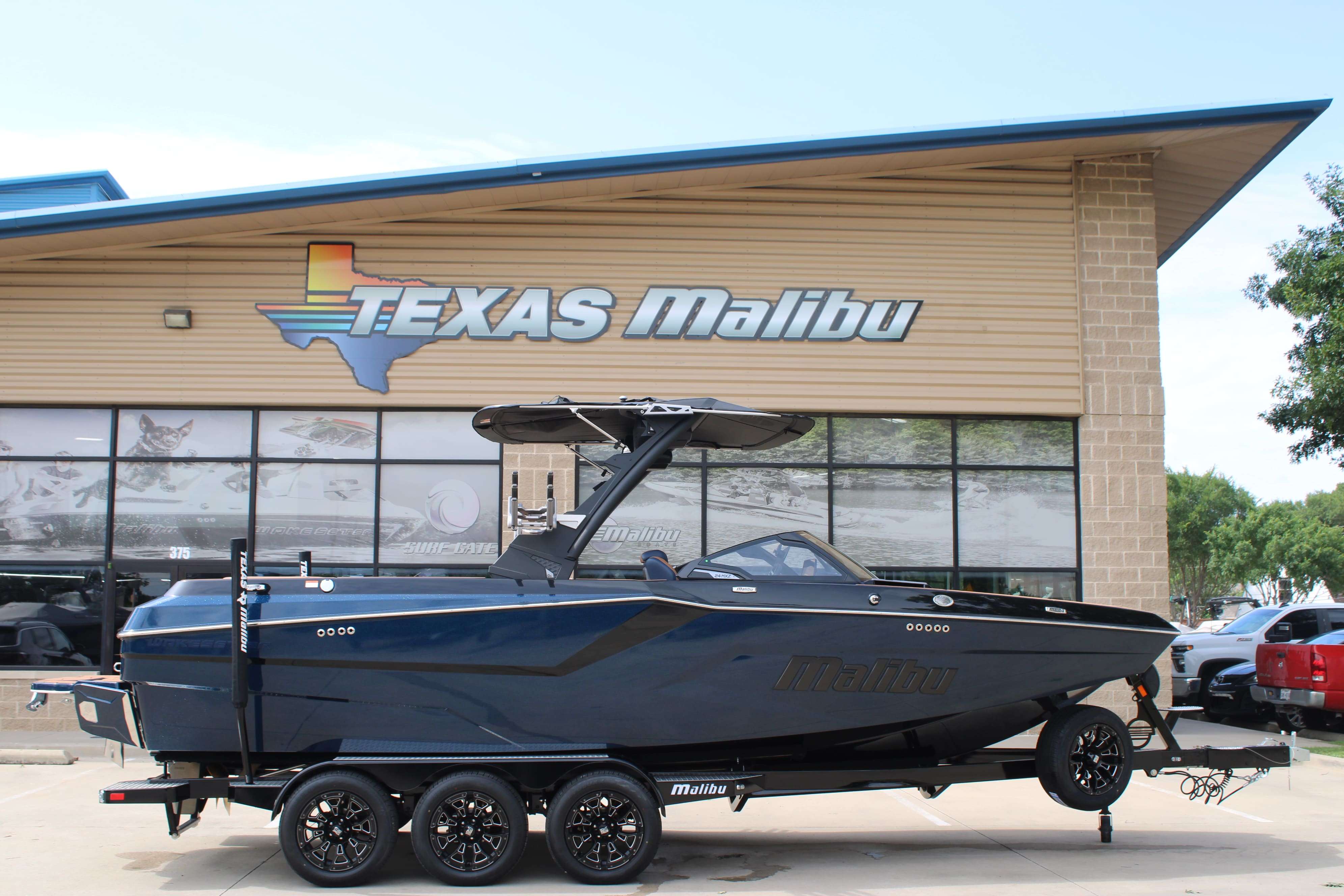 2025 Malibu Boats Wakesetter 24 MXZ