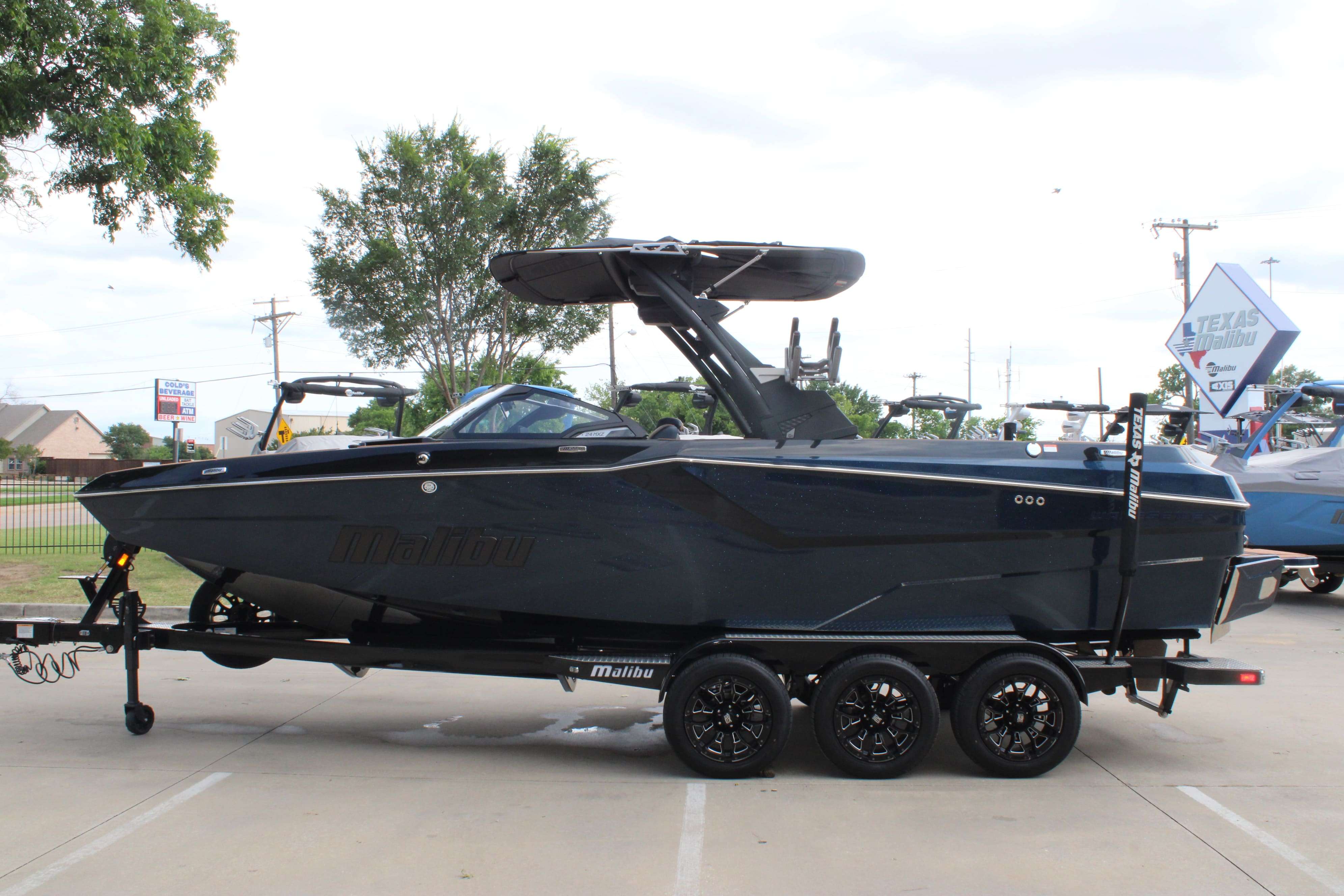2025 Malibu Boats Wakesetter 24 MXZ-5