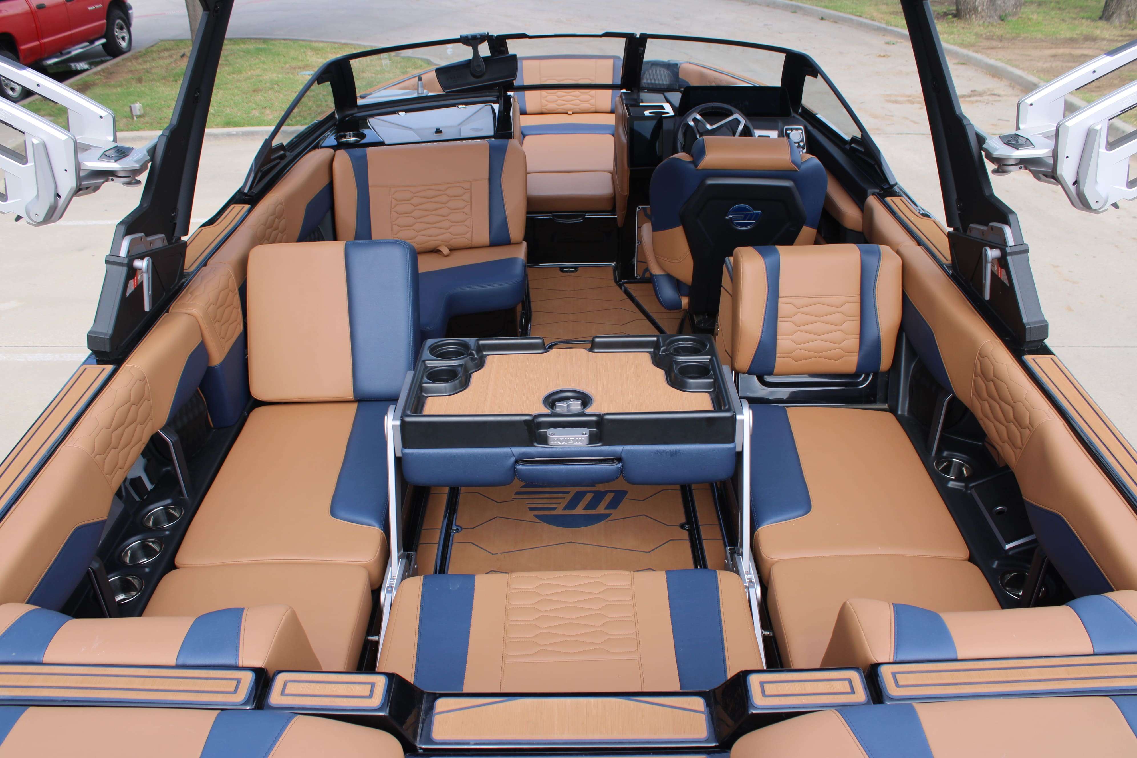 2025 Malibu Boats Wakesetter 24 MXZ-14