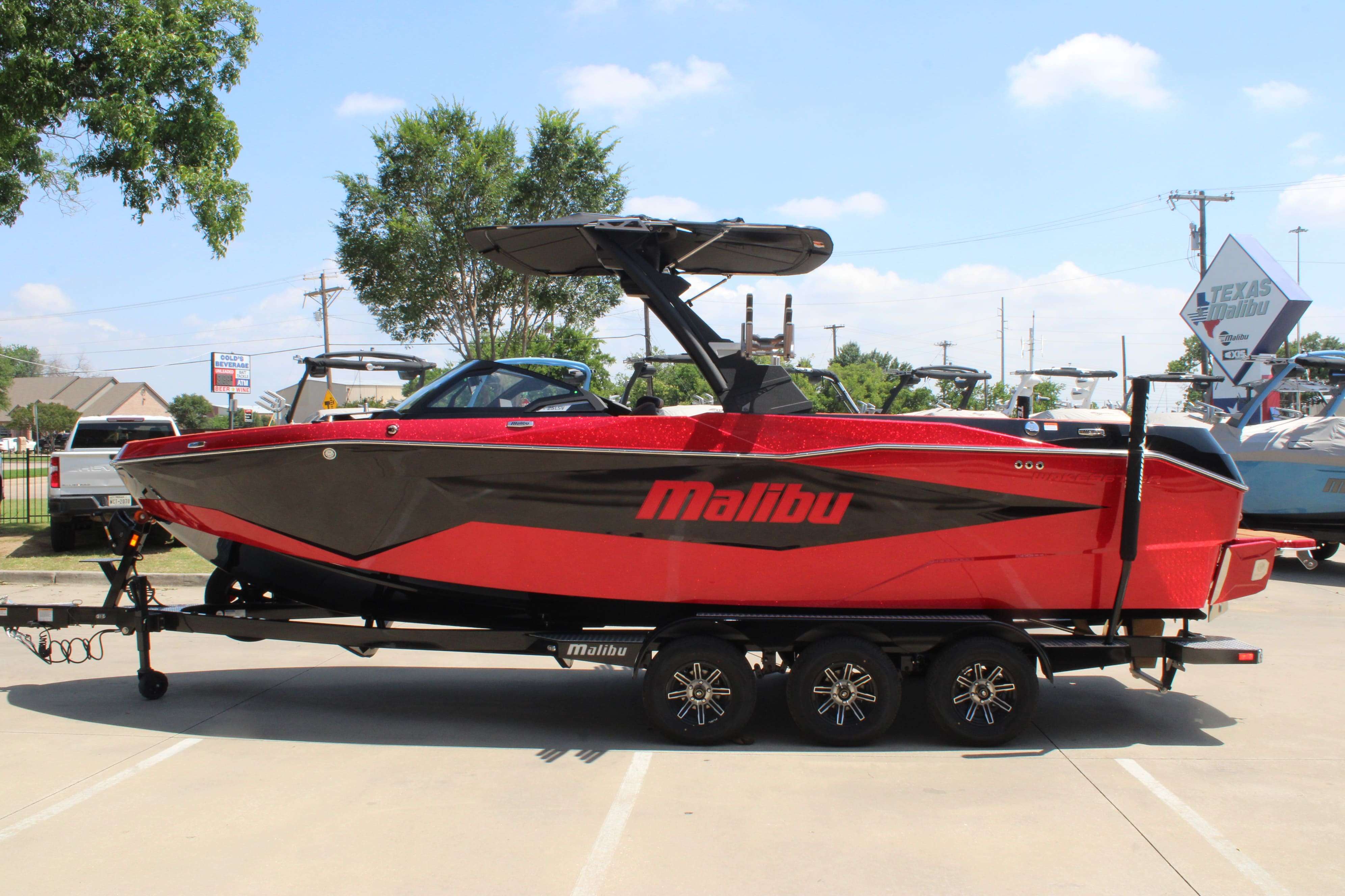 2025 Malibu Boats Wakesetter 25 LSV-5