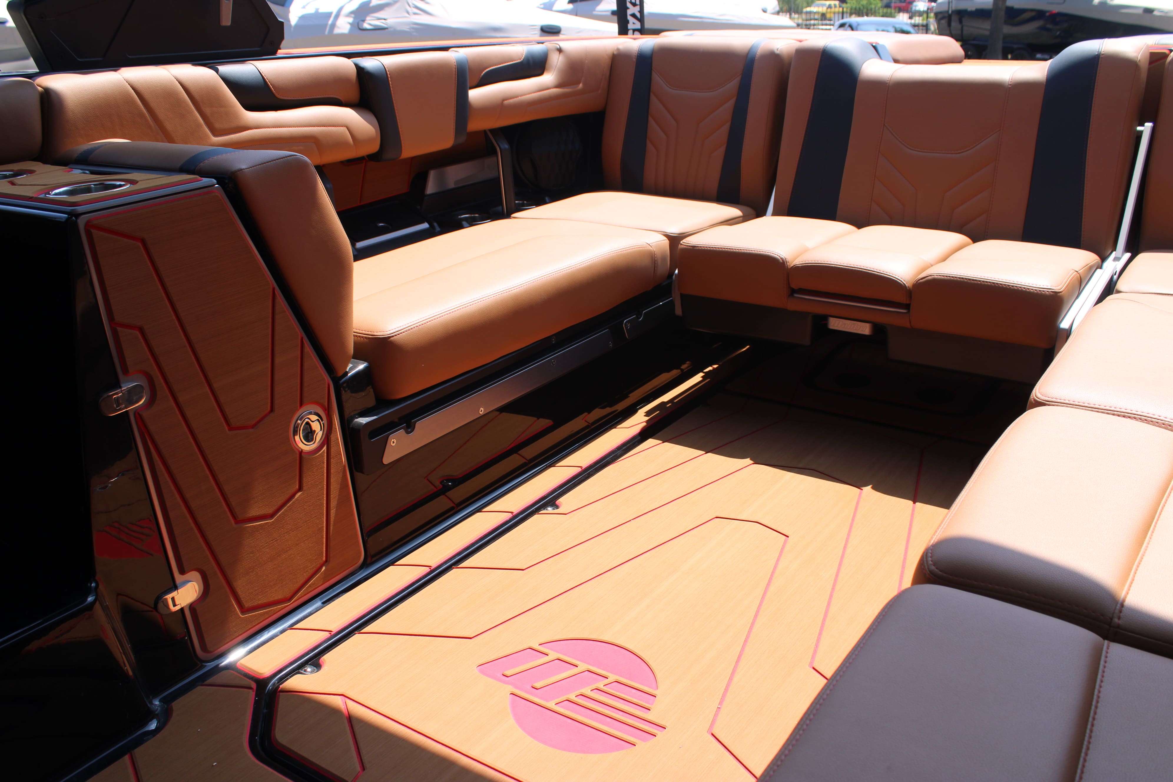 2025 Malibu Boats Wakesetter 25 LSV-15