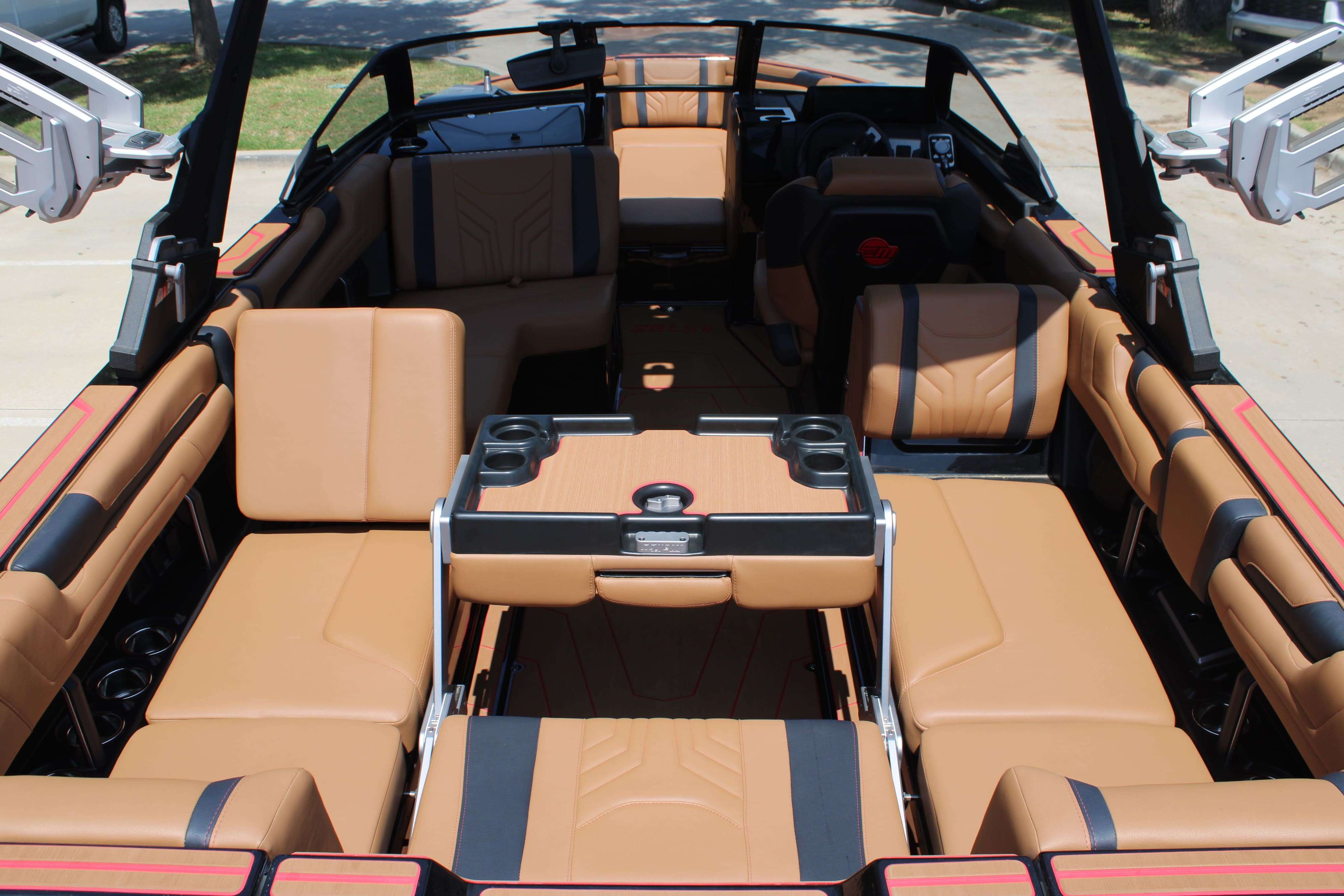 2025 Malibu Boats Wakesetter 25 LSV-14