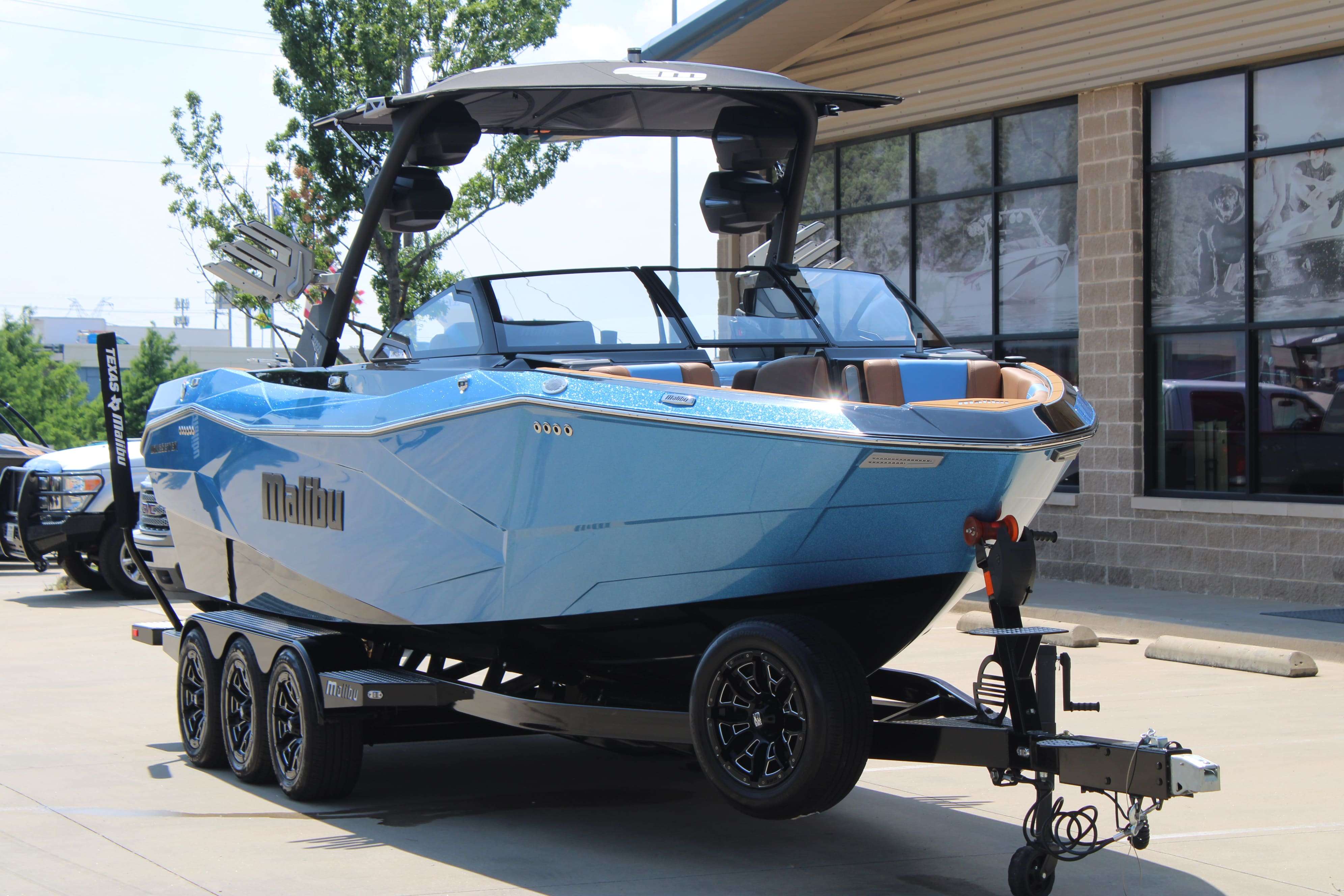 2025 Malibu Boats Wakesetter 26 LSV-2