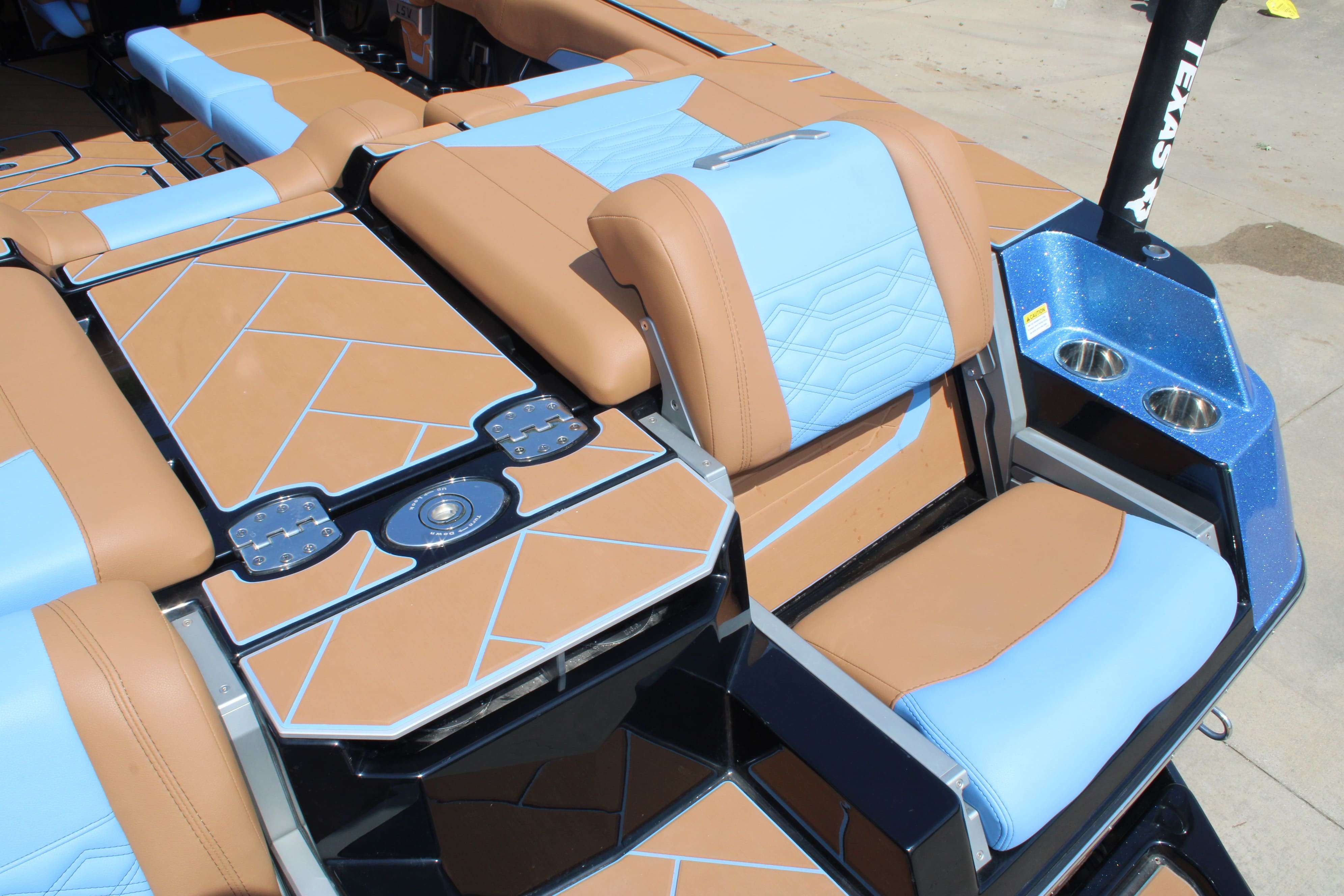 2025 Malibu Boats Wakesetter 26 LSV-11