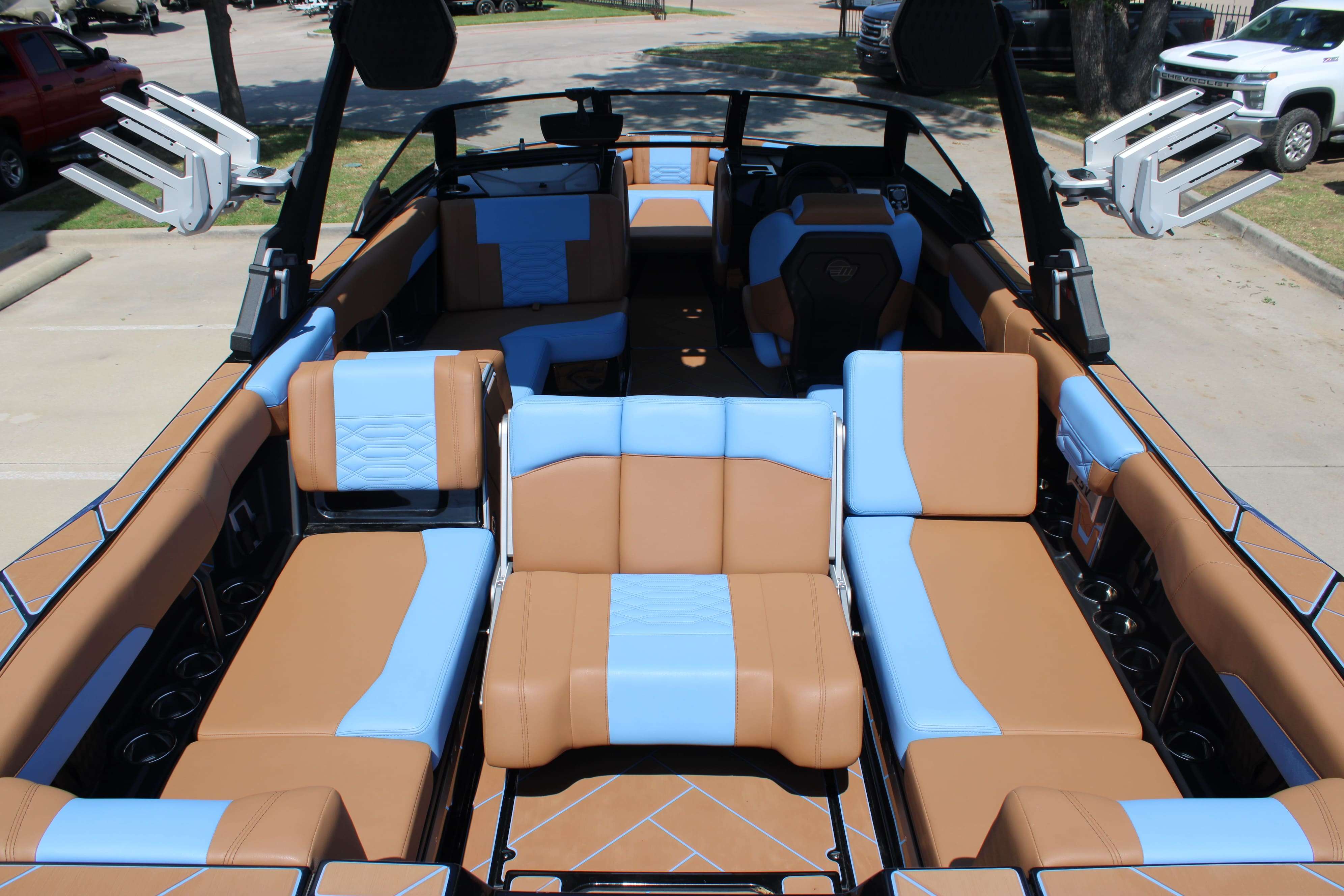 2025 Malibu Boats Wakesetter 26 LSV-13