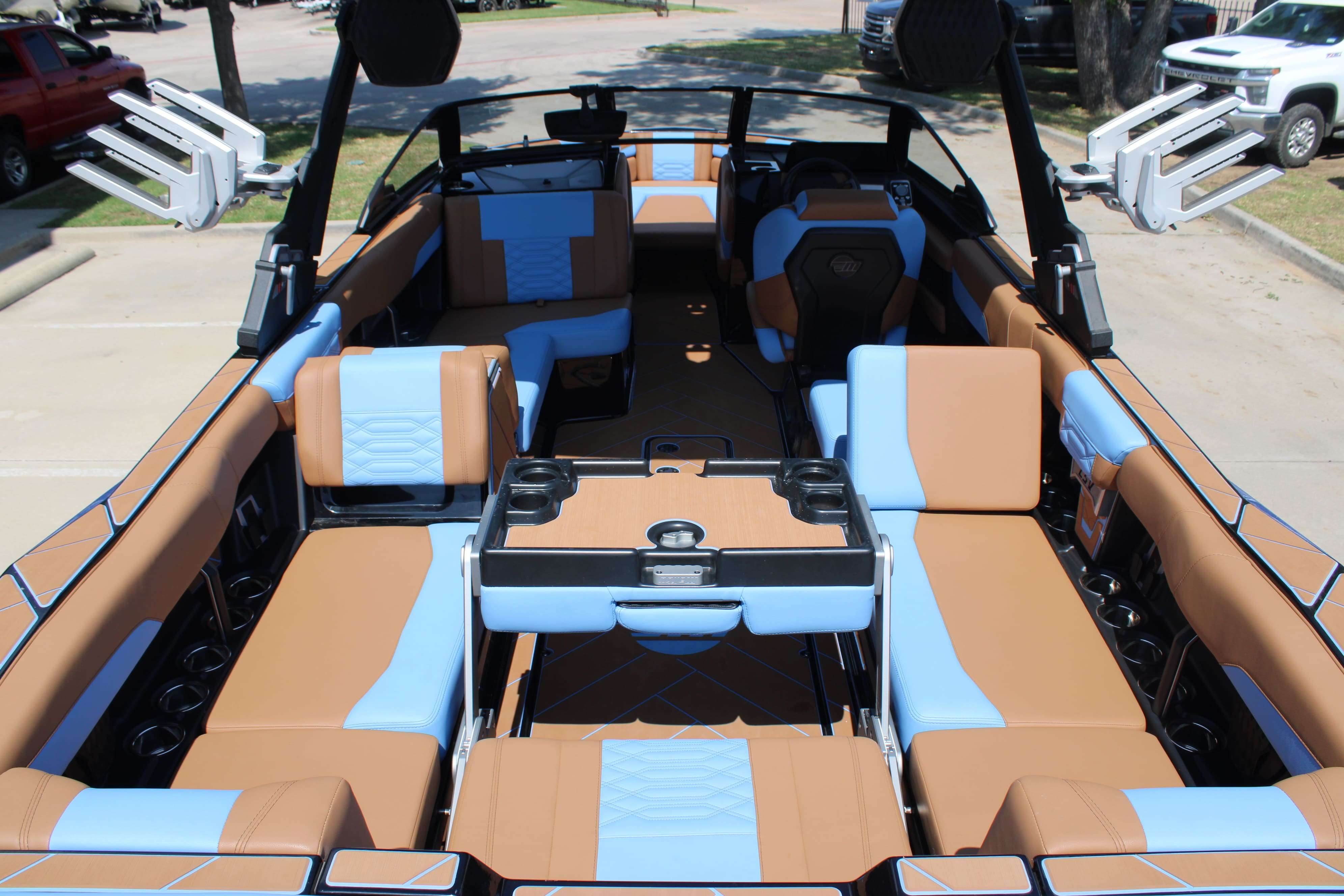 2025 Malibu Boats Wakesetter 26 LSV-14