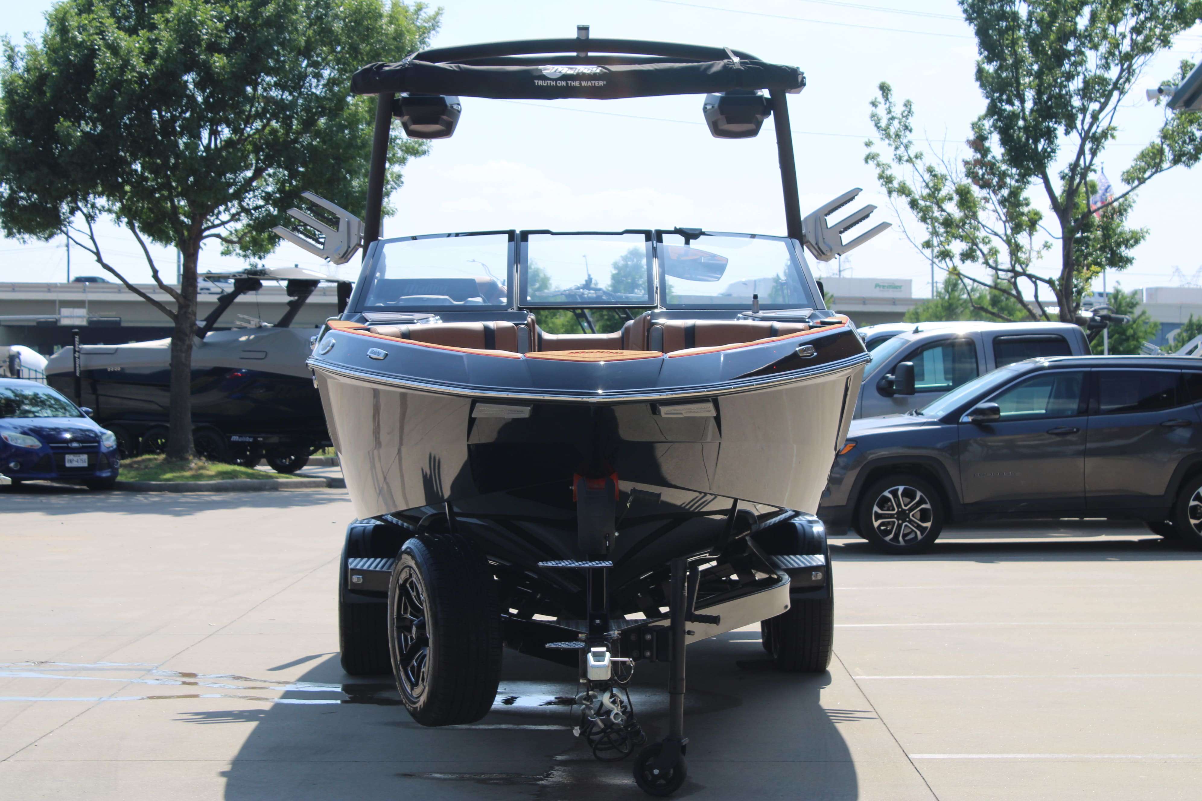 2025 Malibu Boats Wakesetter 23 LSV-3