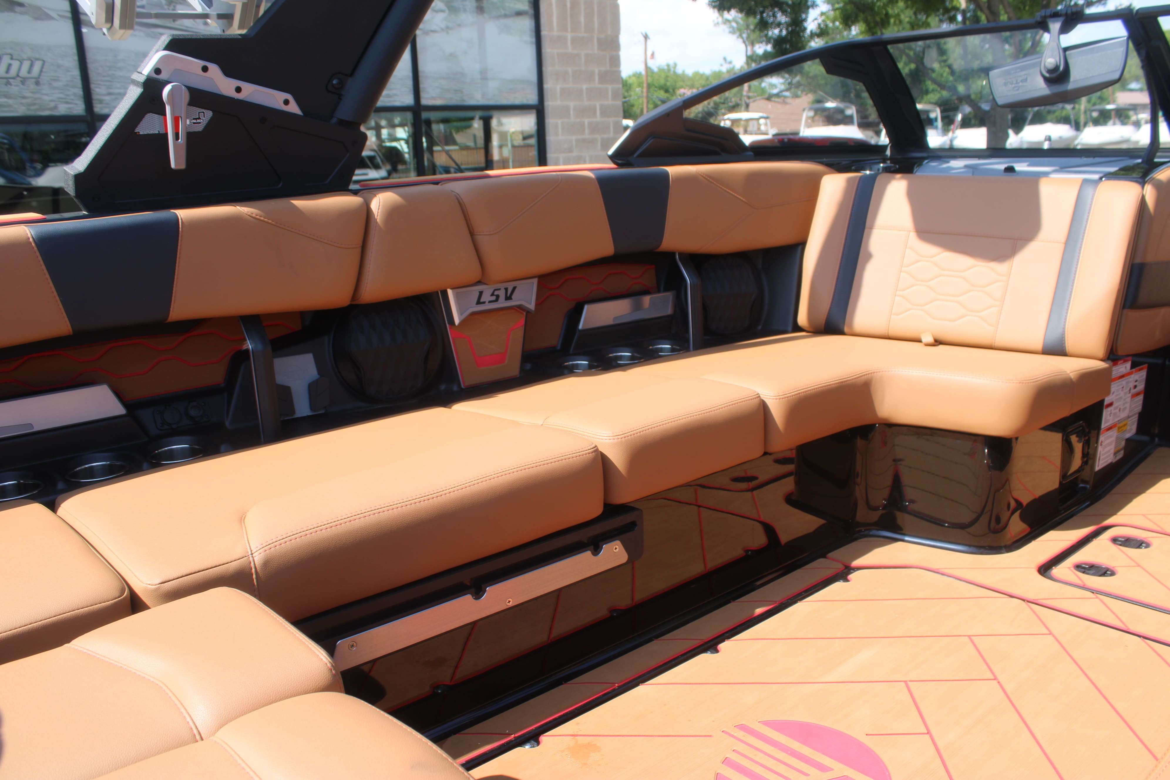 2025 Malibu Boats Wakesetter 23 LSV-16