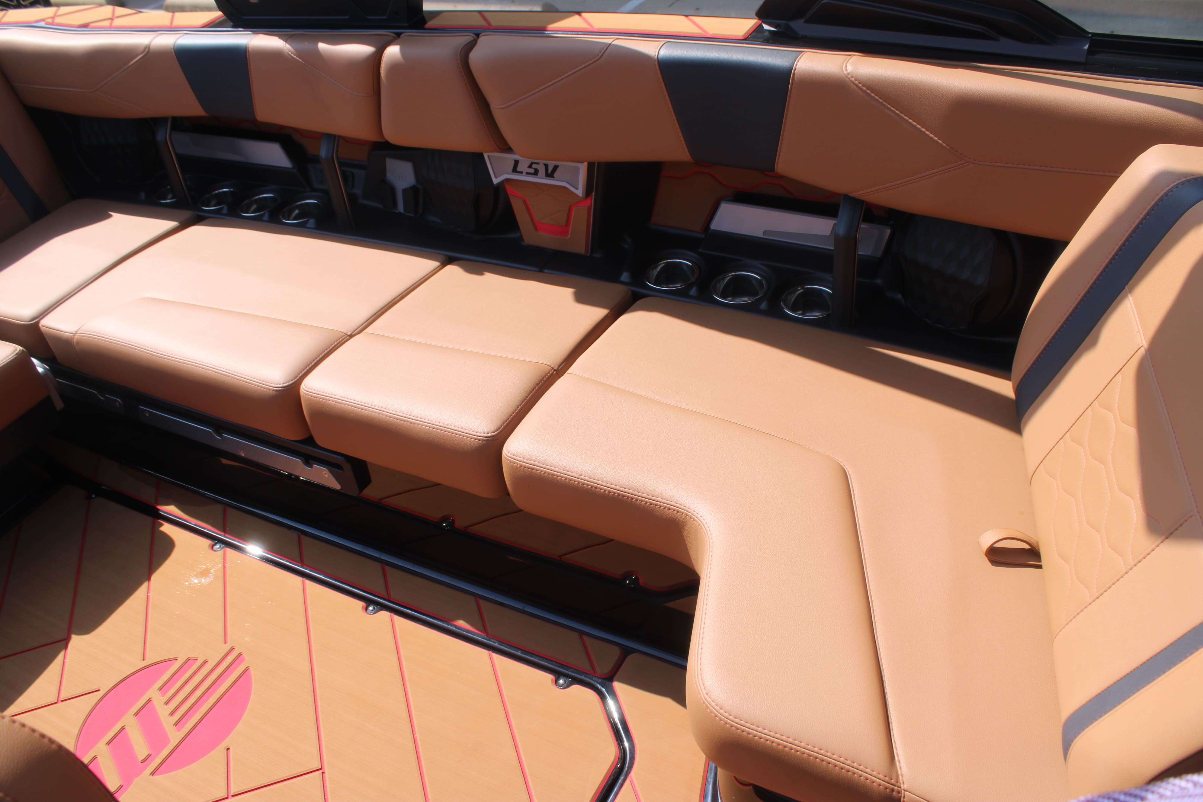 2025 Malibu Boats Wakesetter 23 LSV-15