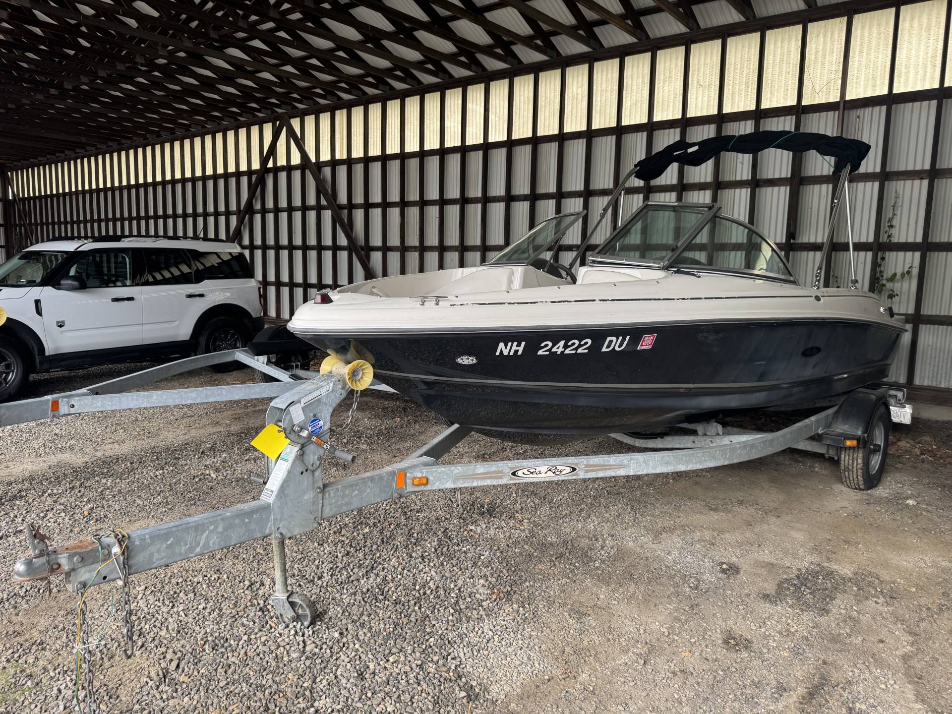 2006 SEA RAY 175 SPORT0