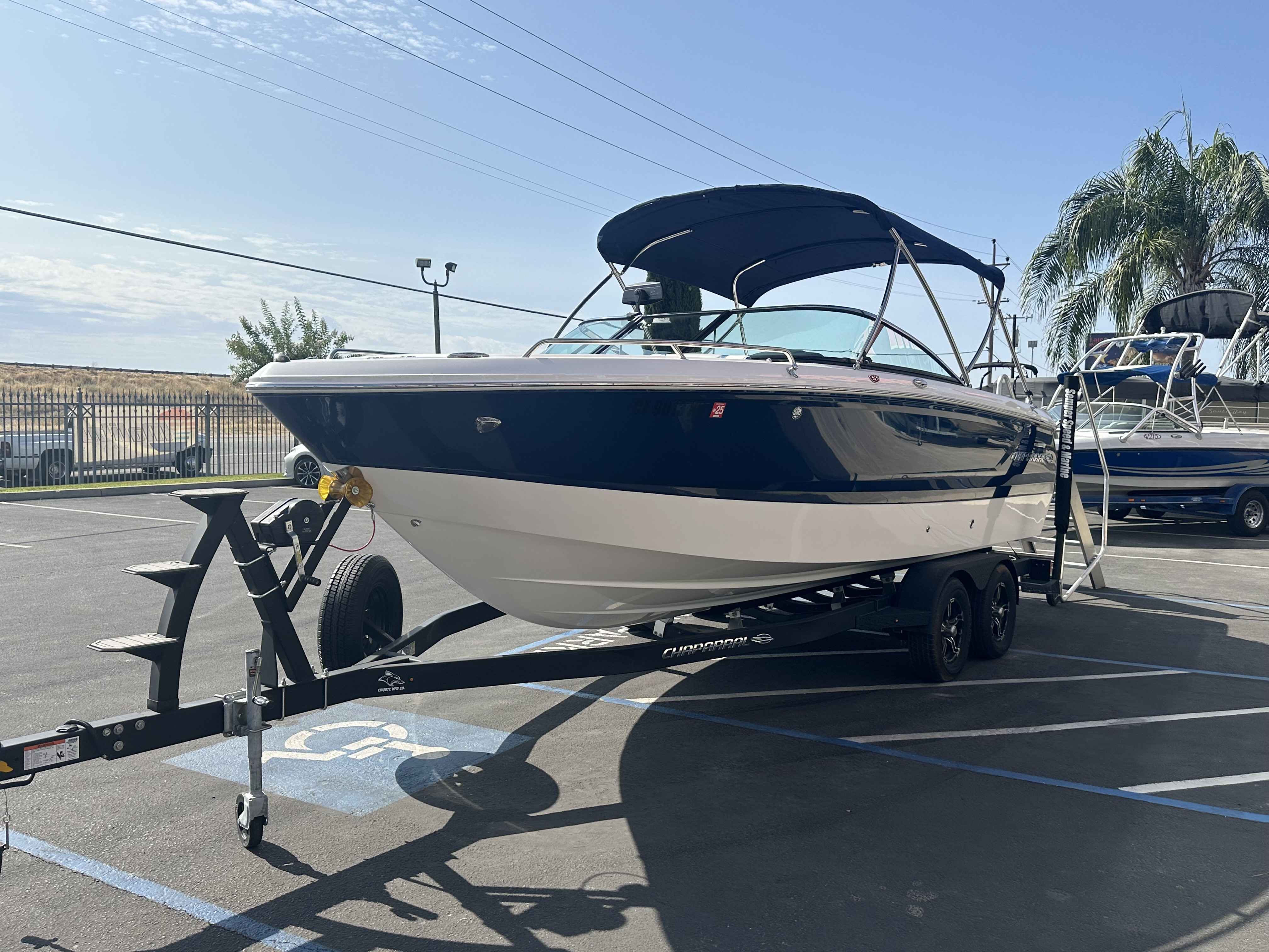2022 Chaparral 247 SSX-4