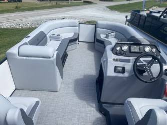2026 Veranda Vista View VS22RC Tritoon-13