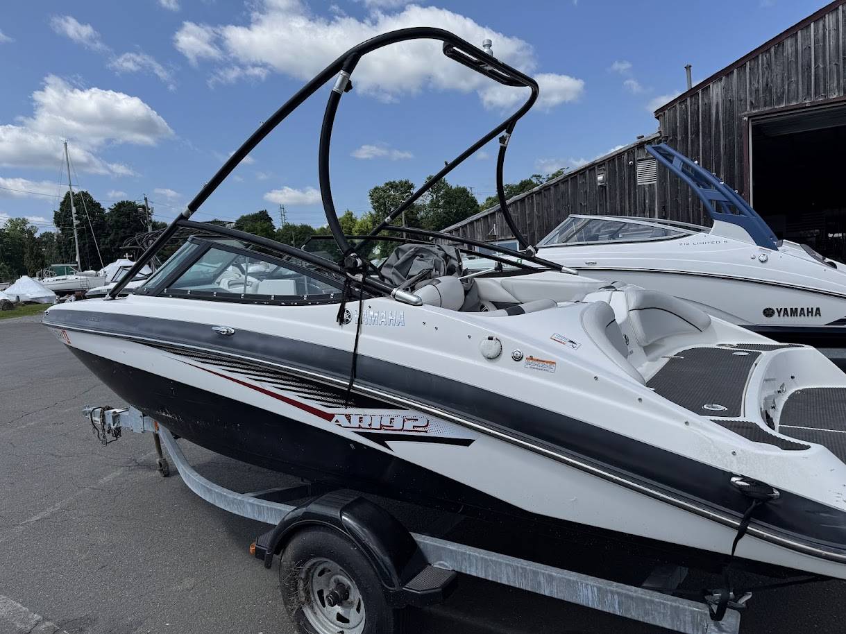 2014 Yamaha AR 195-2