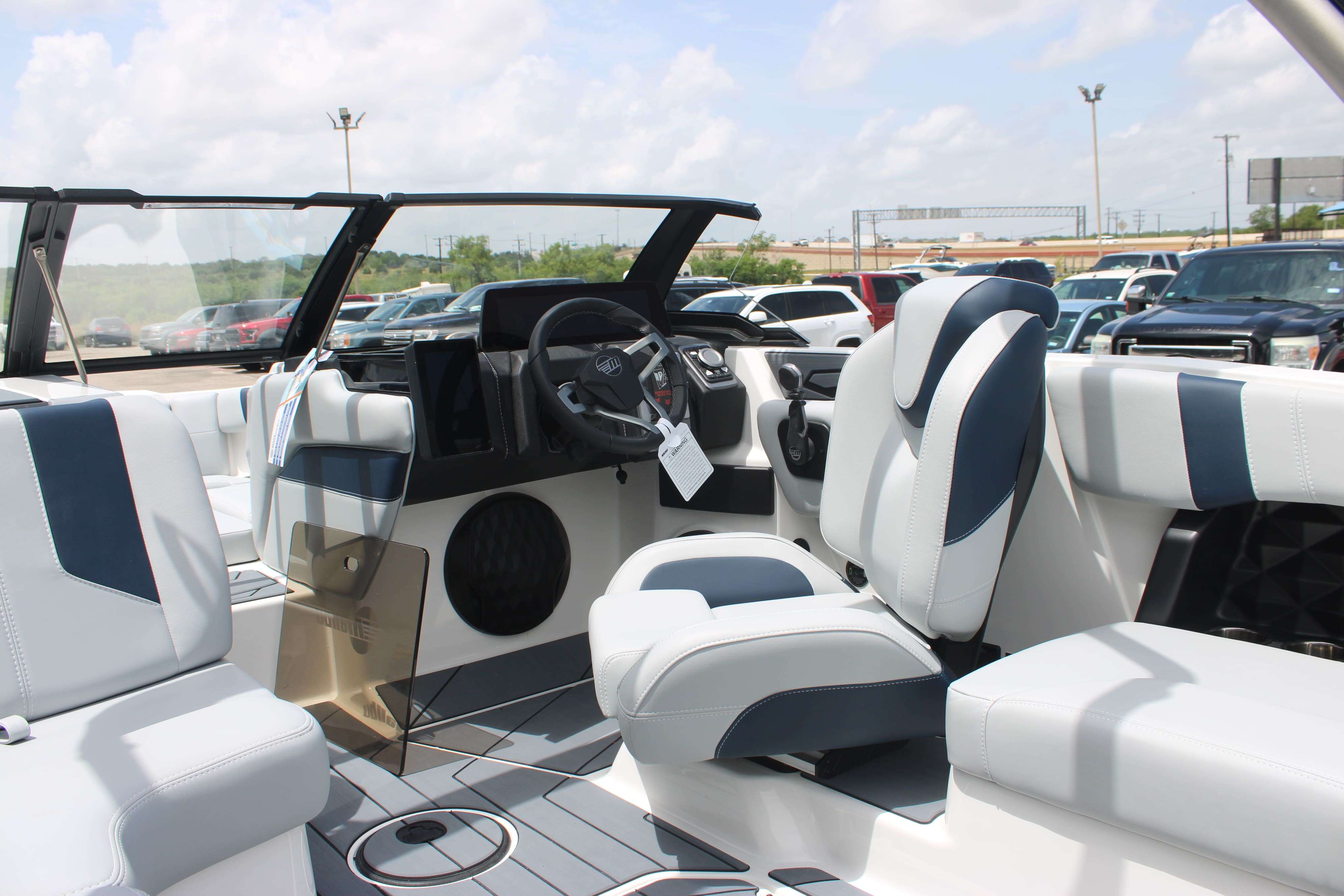 2025 Malibu Boats Wakesetter 21 LX-13
