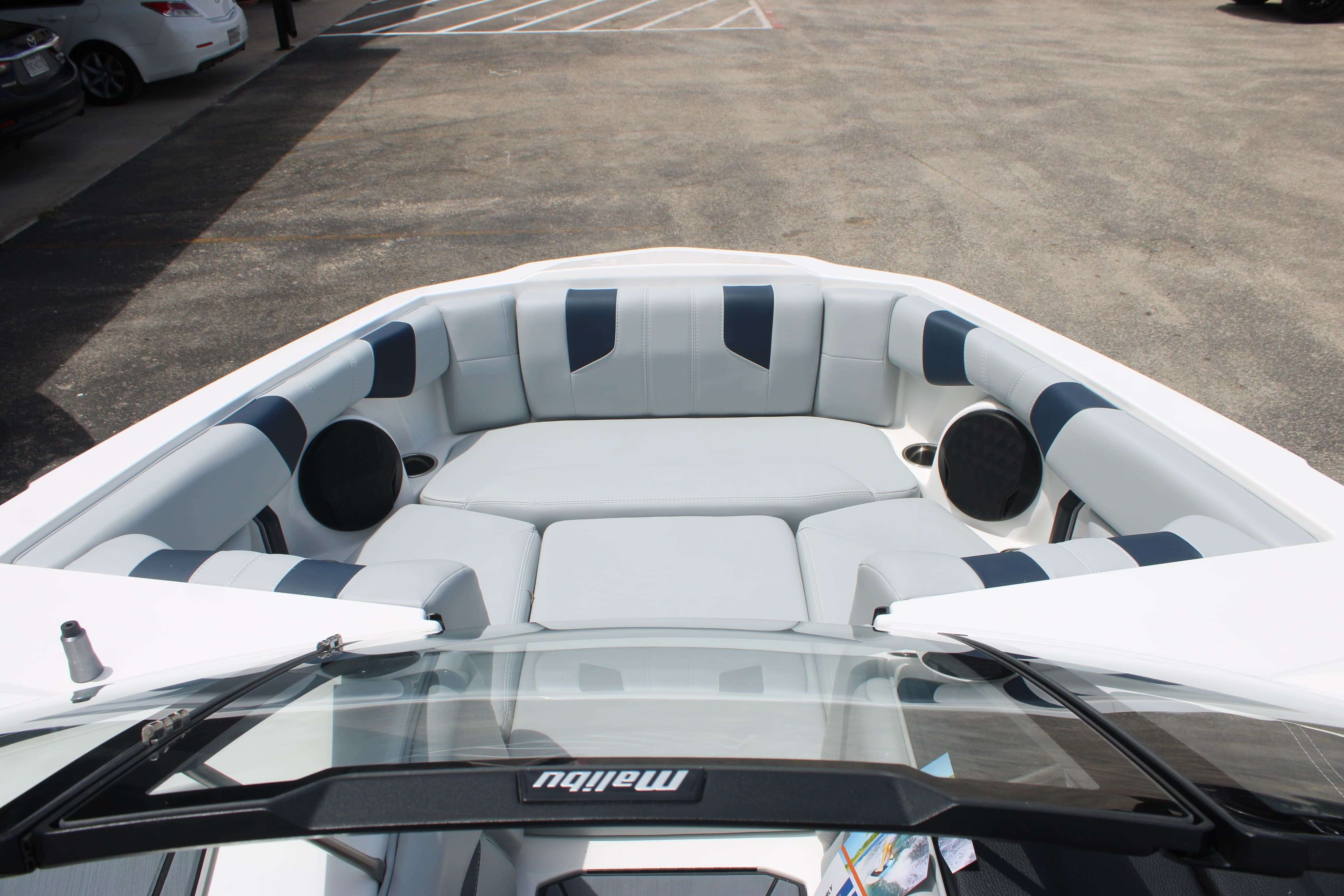 2025 Malibu Boats Wakesetter 21 LX-19