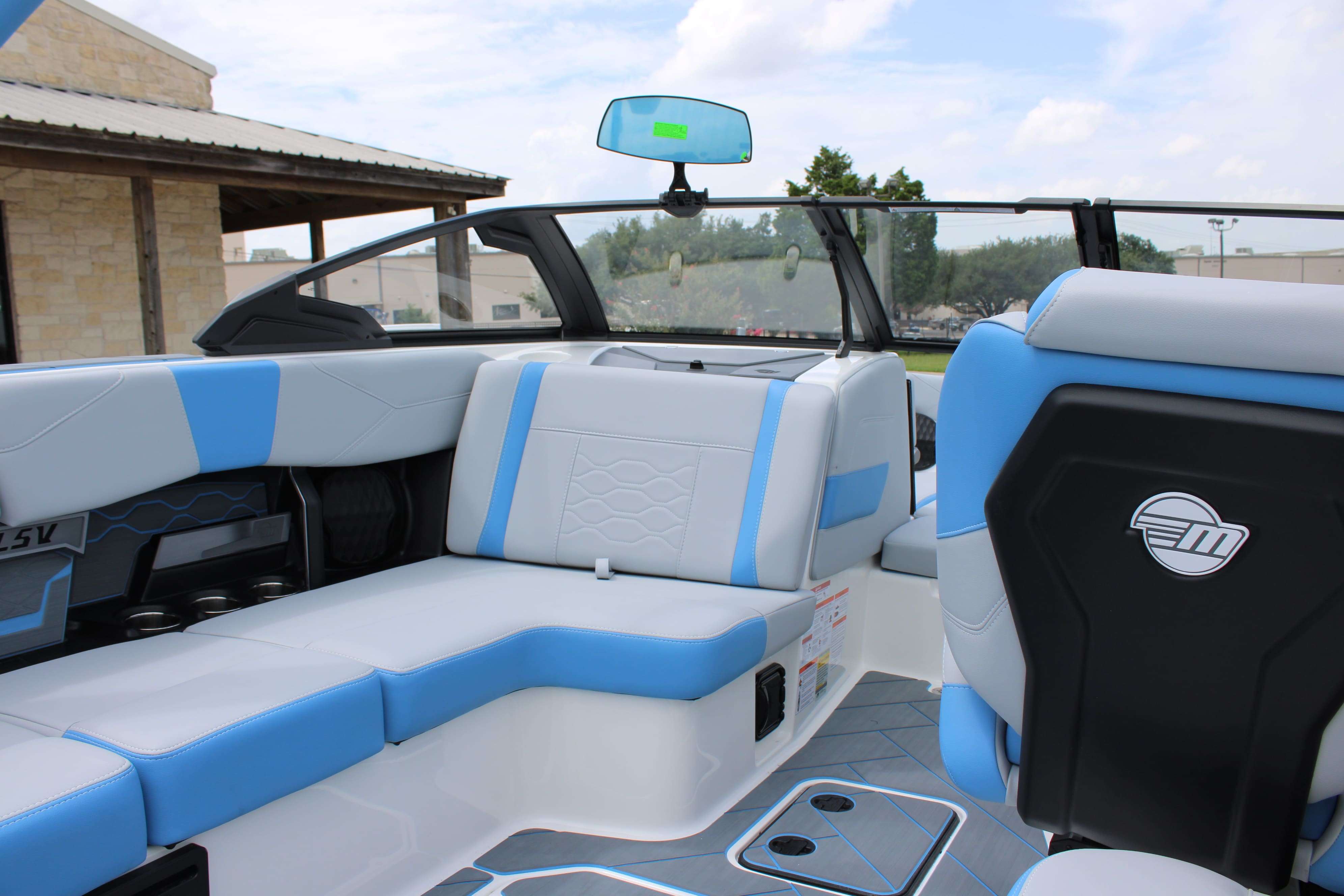 2025 Malibu Boats Wakesetter 23 LSV-13
