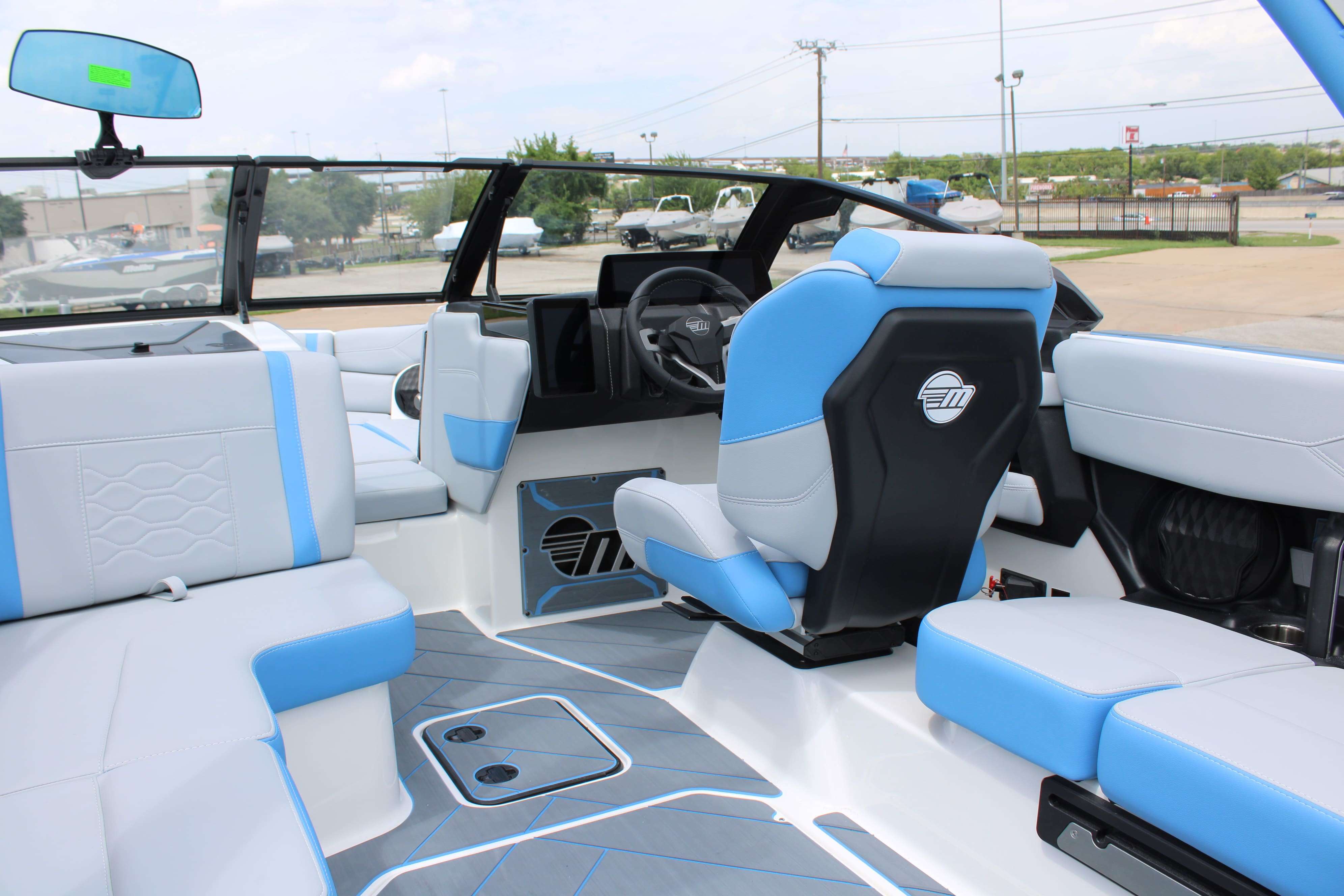 2025 Malibu Boats Wakesetter 23 LSV-14