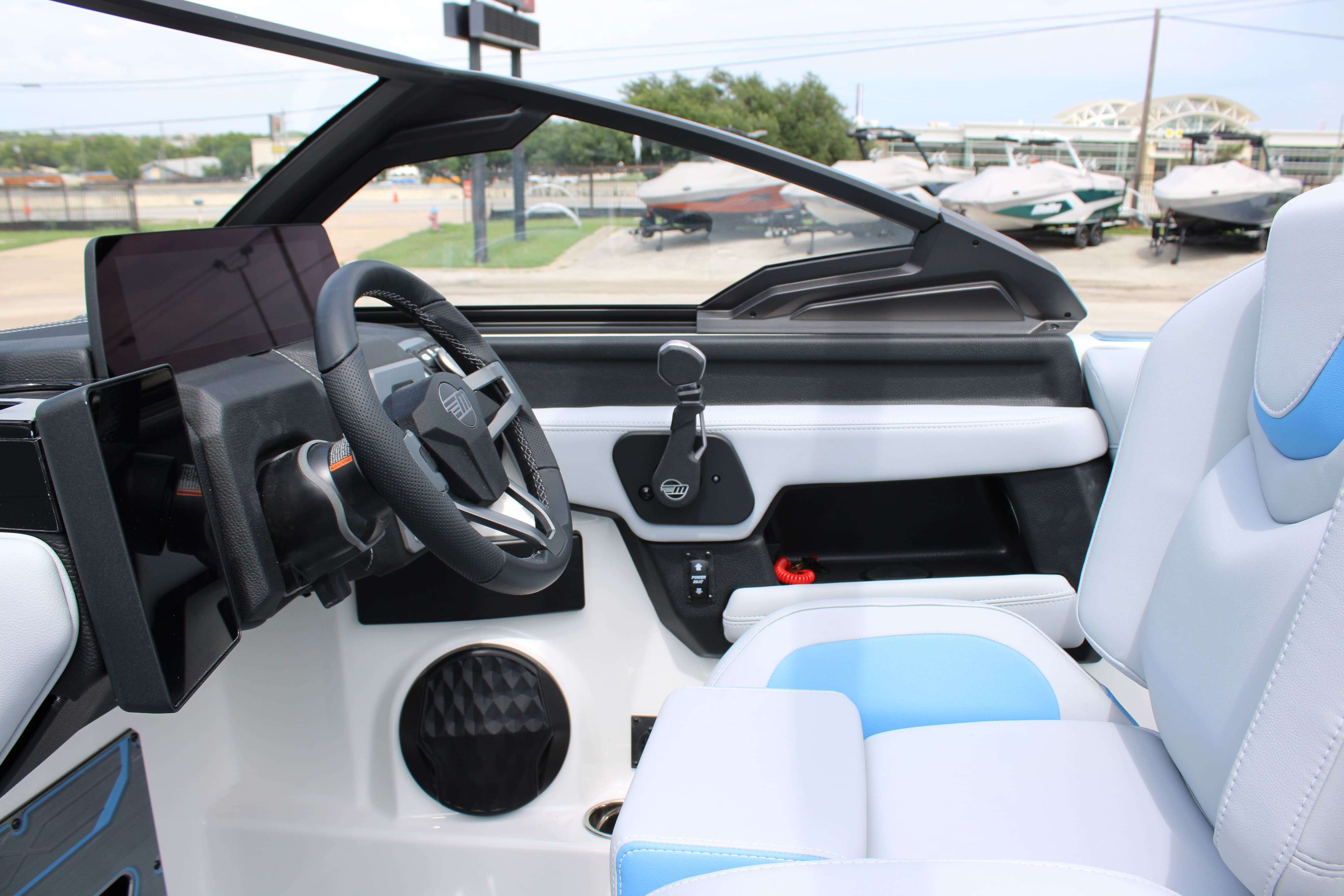 2025 Malibu Boats Wakesetter 23 LSV-16