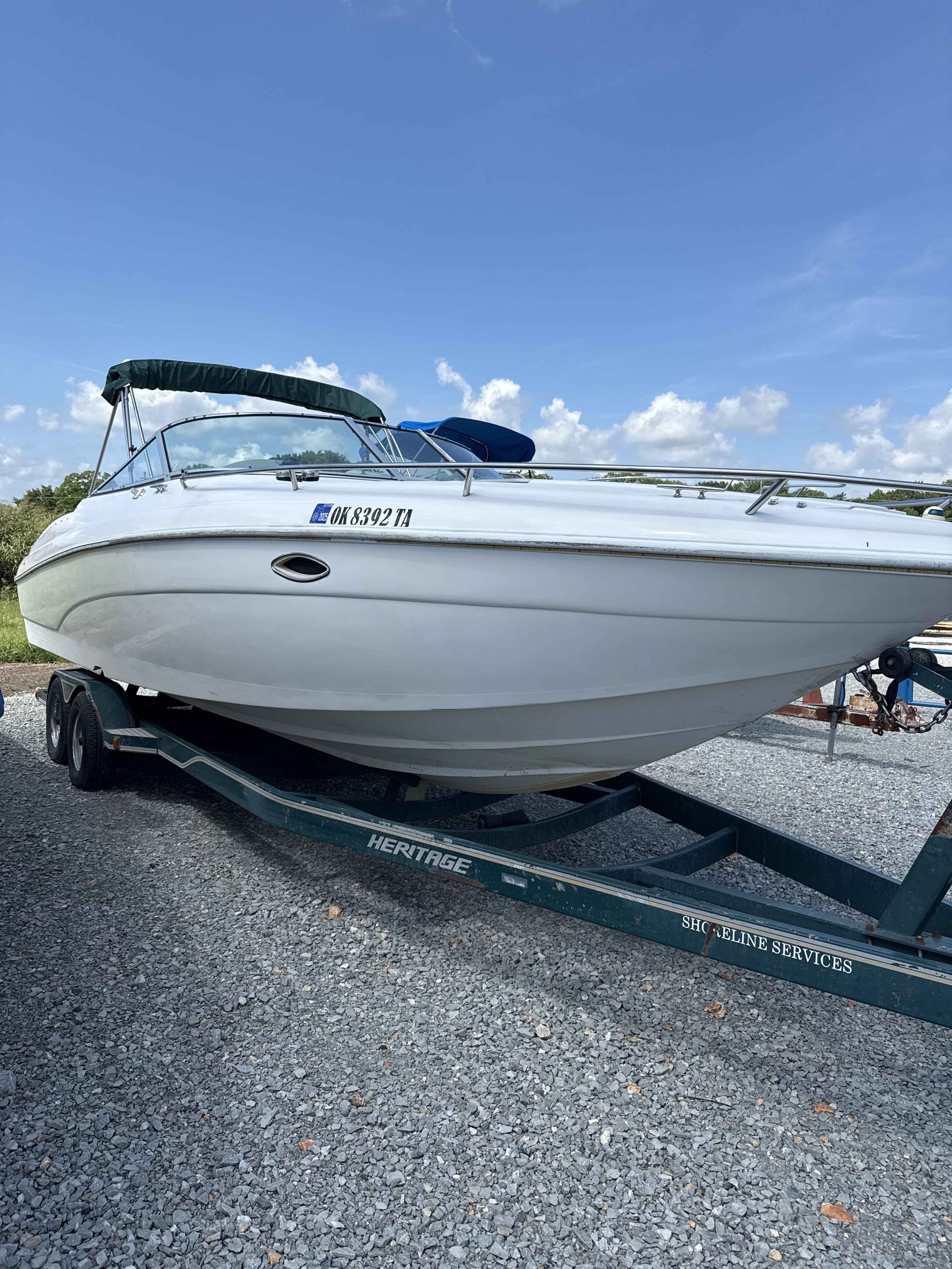 1998 Rinker 272 (Cuddy)-2