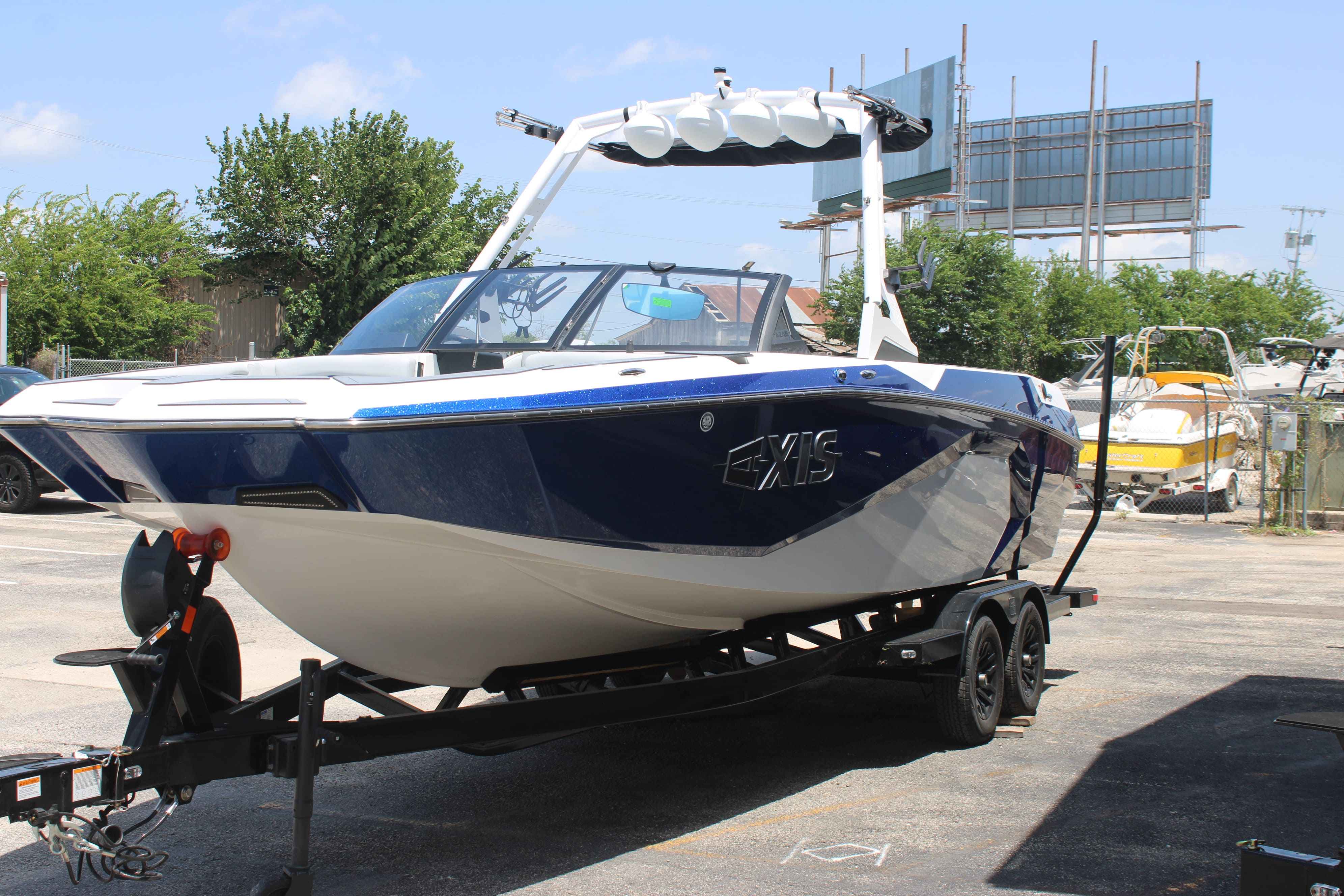 2025 Axis Wake Research Core Series A245-4