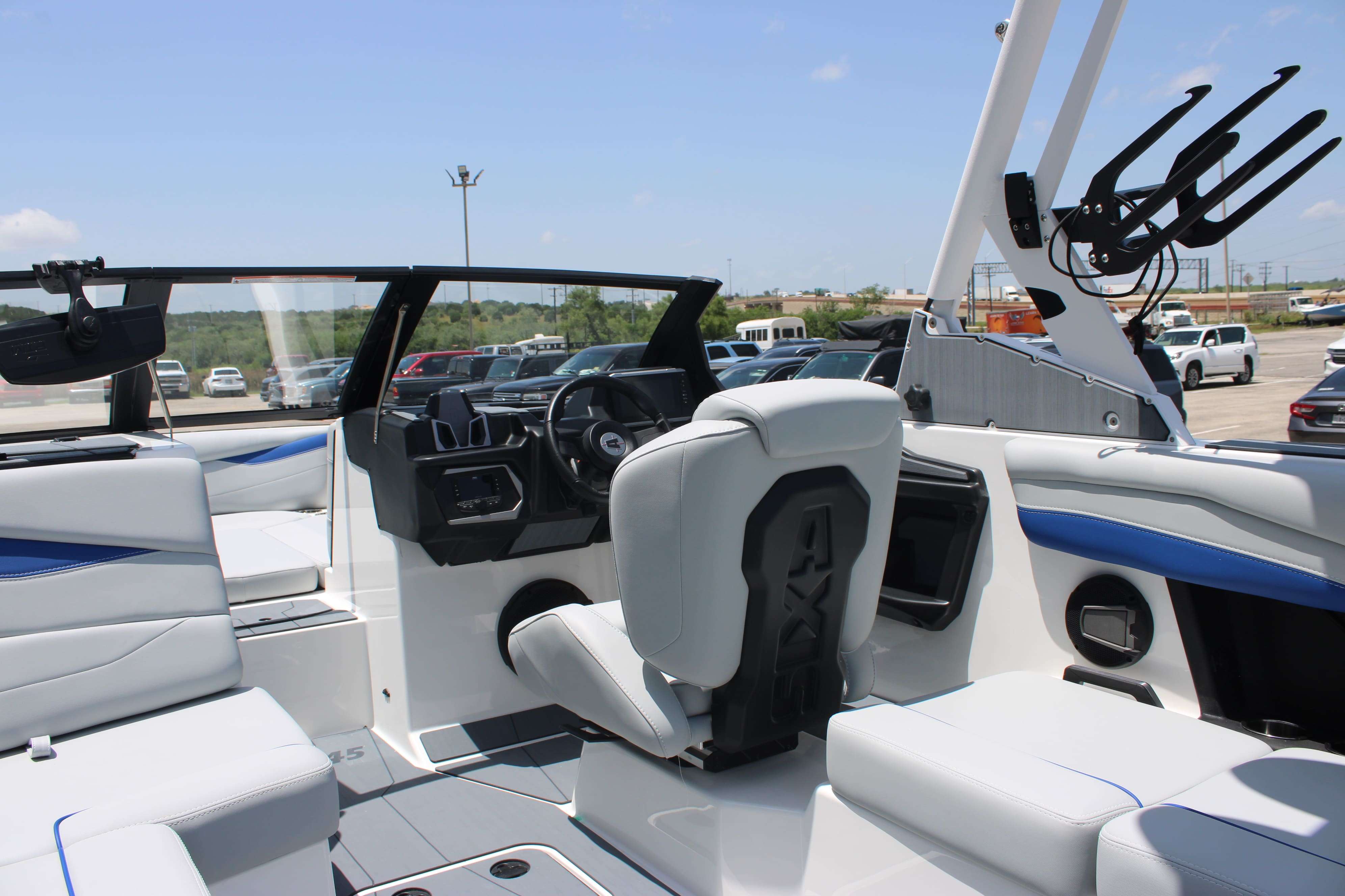 2025 Axis Wake Research Core Series A245-12